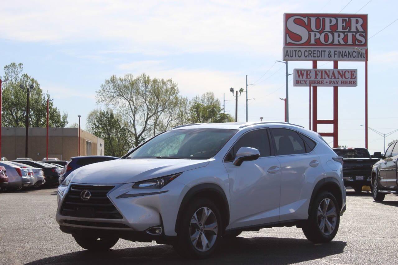 2017 White Lexus NX 200t FWD (JTJYARBZ5H2) with an 2.0L L4 DOHC 16V engine, 6A transmission, located at 4301 NW 39th , Oklahoma City, OK, 73112, (405) 949-5600, 35.512135, -97.598671 - NO DRIVERS LICENCE -NO FULL COVERAGE INSURANCE - NO CREDIT CHECK. COME ON OVER TO SUPERSPORTS, TAKE A LOOK AND TEST DRIVE. PLEASE GIVE US A CALL AT (405) 949-5600. NO LICENCIA DE CONDUCIR - NO SEGURO DE COBERTURA TOTAL - NO VERIFICACION DE CREDITO. VISITENOS EN SUPERSPORTS, MIRE NUESTRO - Photo#6