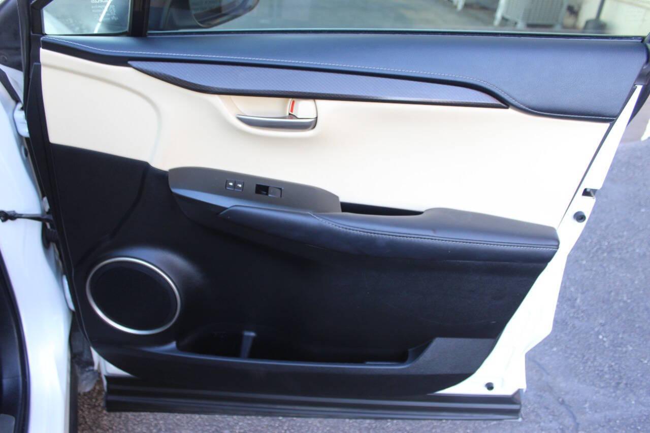 2017 White Lexus NX 200t FWD (JTJYARBZ5H2) with an 2.0L L4 DOHC 16V engine, 6A transmission, located at 4301 NW 39th , Oklahoma City, OK, 73112, (405) 949-5600, 35.512135, -97.598671 - NO DRIVERS LICENCE -NO FULL COVERAGE INSURANCE - NO CREDIT CHECK. COME ON OVER TO SUPERSPORTS, TAKE A LOOK AND TEST DRIVE. PLEASE GIVE US A CALL AT (405) 949-5600. NO LICENCIA DE CONDUCIR - NO SEGURO DE COBERTURA TOTAL - NO VERIFICACION DE CREDITO. VISITENOS EN SUPERSPORTS, MIRE NUESTRO - Photo#10