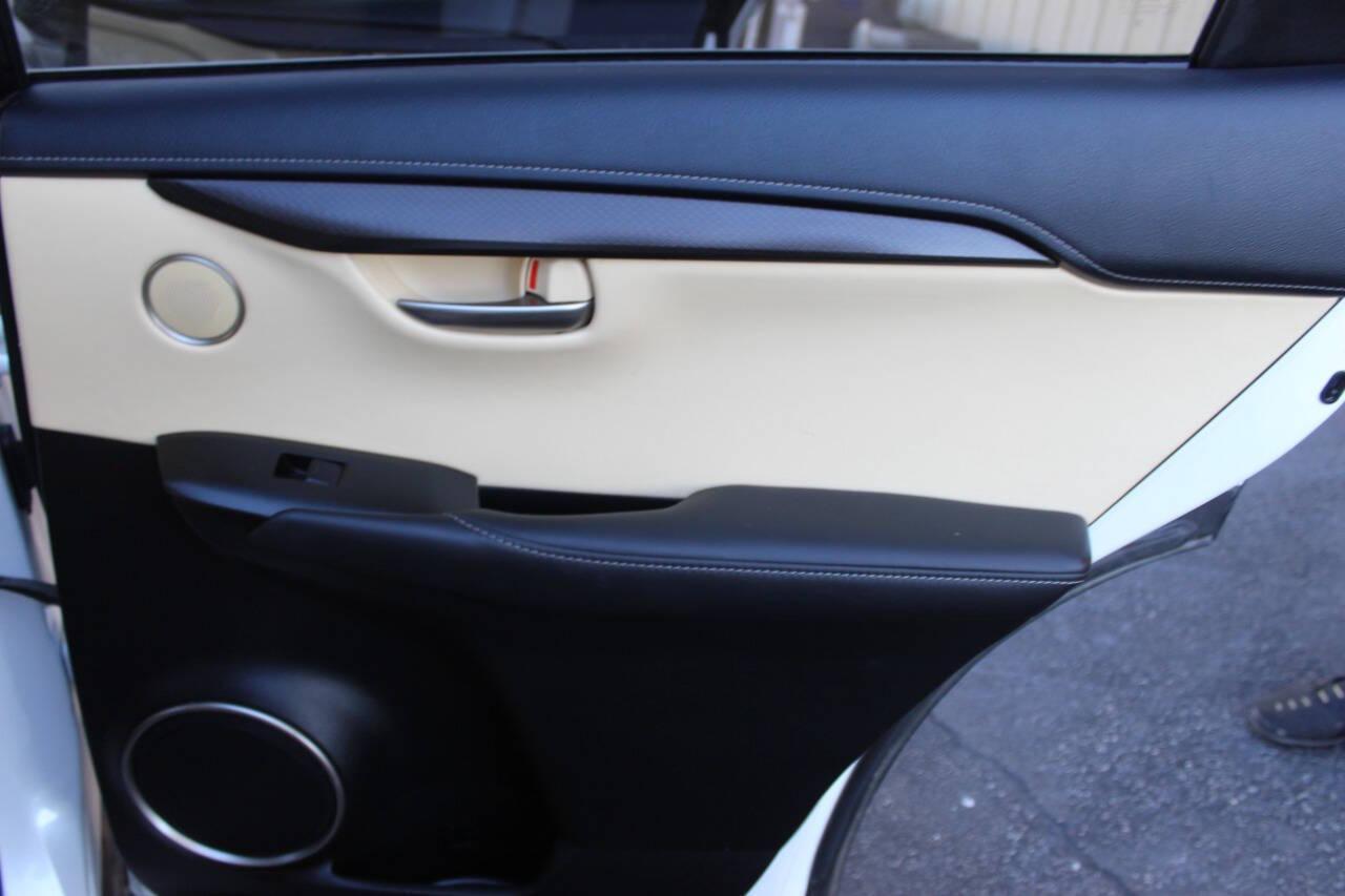 2017 White Lexus NX 200t FWD (JTJYARBZ5H2) with an 2.0L L4 DOHC 16V engine, 6A transmission, located at 4301 NW 39th , Oklahoma City, OK, 73112, (405) 949-5600, 35.512135, -97.598671 - NO DRIVERS LICENCE -NO FULL COVERAGE INSURANCE - NO CREDIT CHECK. COME ON OVER TO SUPERSPORTS, TAKE A LOOK AND TEST DRIVE. PLEASE GIVE US A CALL AT (405) 949-5600. NO LICENCIA DE CONDUCIR - NO SEGURO DE COBERTURA TOTAL - NO VERIFICACION DE CREDITO. VISITENOS EN SUPERSPORTS, MIRE NUESTRO - Photo#12