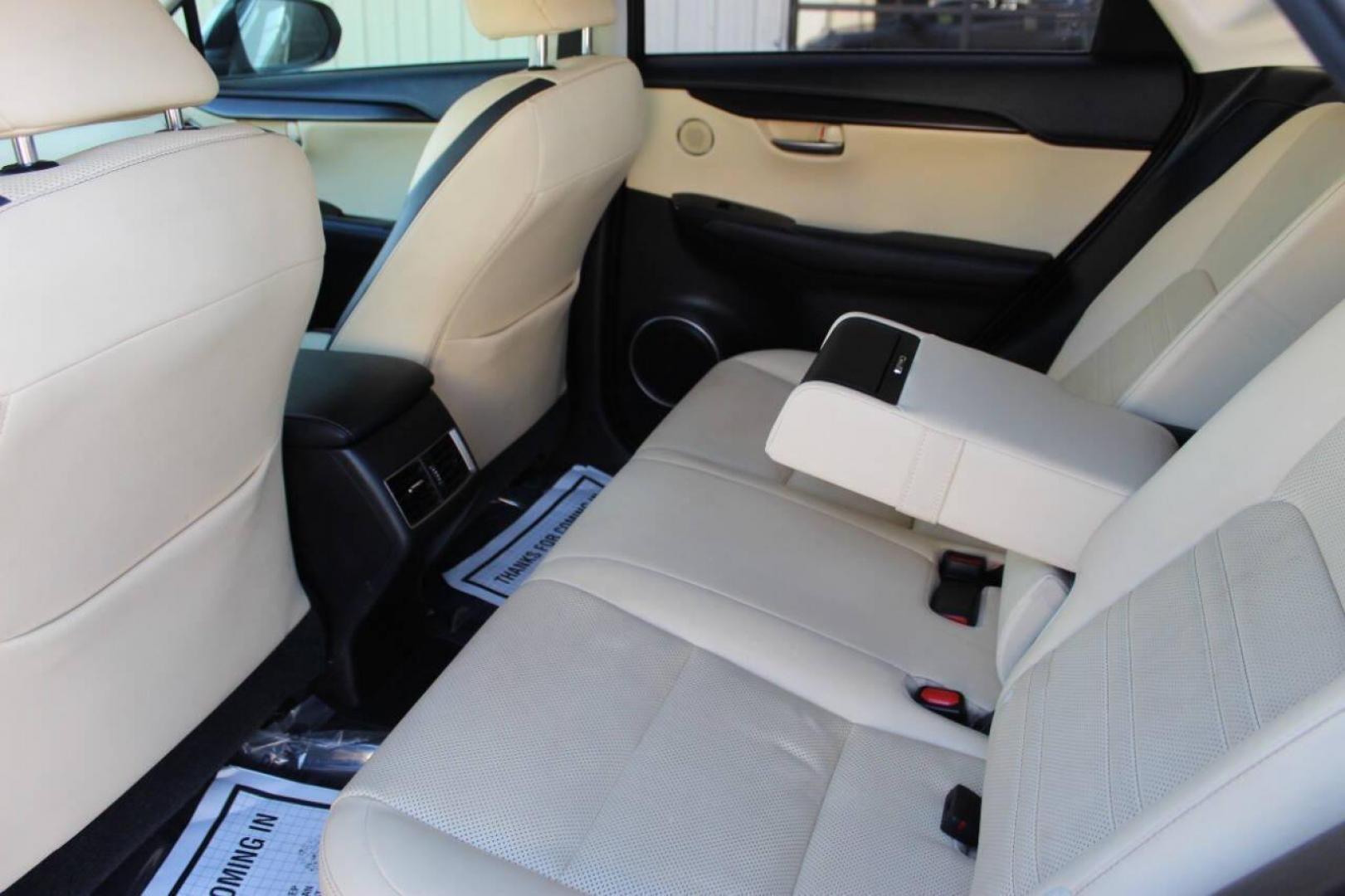 2017 White Lexus NX 200t FWD (JTJYARBZ5H2) with an 2.0L L4 DOHC 16V engine, 6A transmission, located at 4301 NW 39th , Oklahoma City, OK, 73112, (405) 949-5600, 35.512135, -97.598671 - NO DRIVERS LICENCE -NO FULL COVERAGE INSURANCE - NO CREDIT CHECK. COME ON OVER TO SUPERSPORTS, TAKE A LOOK AND TEST DRIVE. PLEASE GIVE US A CALL AT (405) 949-5600. NO LICENCIA DE CONDUCIR - NO SEGURO DE COBERTURA TOTAL - NO VERIFICACION DE CREDITO. VISITENOS EN SUPERSPORTS, MIRE NUESTRO - Photo#16