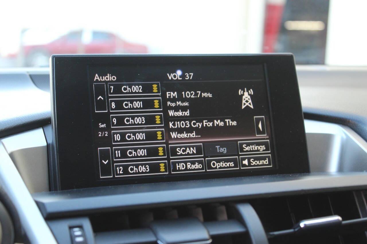 2017 White Lexus NX 200t FWD (JTJYARBZ5H2) with an 2.0L L4 DOHC 16V engine, 6A transmission, located at 4301 NW 39th , Oklahoma City, OK, 73112, (405) 949-5600, 35.512135, -97.598671 - NO DRIVERS LICENCE -NO FULL COVERAGE INSURANCE - NO CREDIT CHECK. COME ON OVER TO SUPERSPORTS, TAKE A LOOK AND TEST DRIVE. PLEASE GIVE US A CALL AT (405) 949-5600. NO LICENCIA DE CONDUCIR - NO SEGURO DE COBERTURA TOTAL - NO VERIFICACION DE CREDITO. VISITENOS EN SUPERSPORTS, MIRE NUESTRO - Photo#21