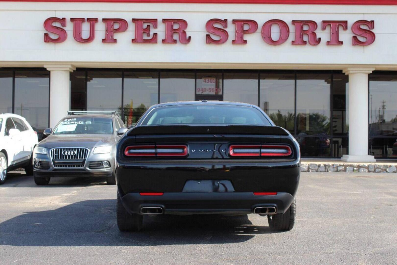 2020 Black Dodge Challenger SXT (2C3CDZAGXLH) with an 3.6L V6 DOHC 24V engine, 8A transmission, located at 4301 NW 39th , Oklahoma City, OK, 73112, (405) 949-5600, 35.512135, -97.598671 - Photo#3