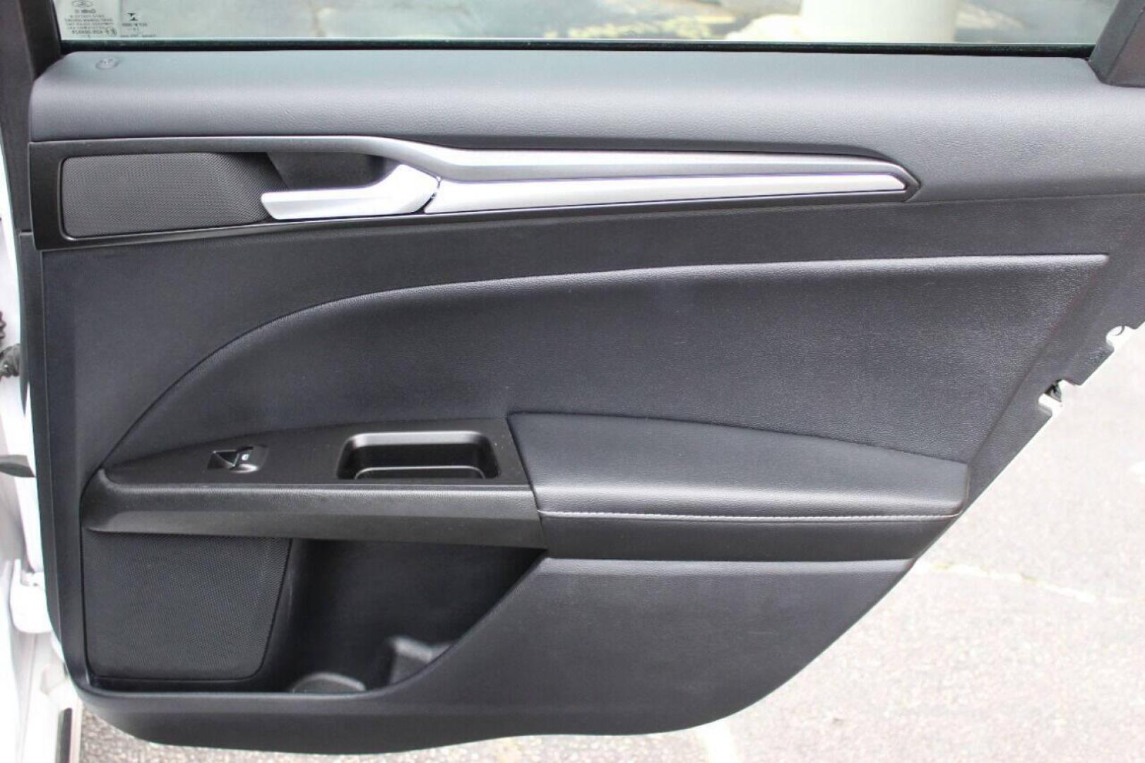 2020 White Ford Fusion Titanium (3FA6P0K93LR) with an 2.0L L4 DOHC 16V engine, 6A transmission, located at 4301 NW 39th , Oklahoma City, OK, 73112, (405) 949-5600, 35.512135, -97.598671 - Photo#11