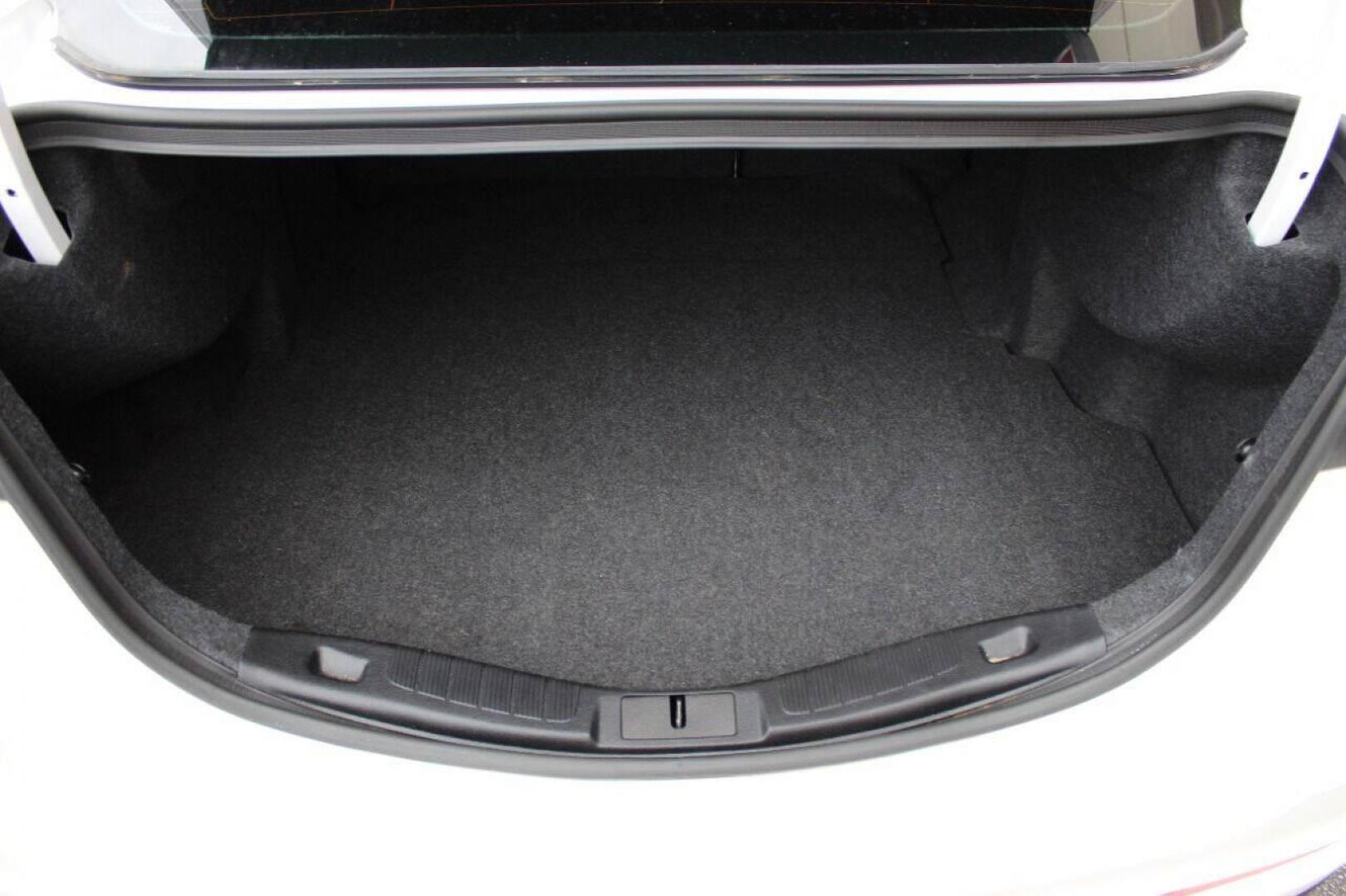 2020 White Ford Fusion Titanium (3FA6P0K93LR) with an 2.0L L4 DOHC 16V engine, 6A transmission, located at 4301 NW 39th , Oklahoma City, OK, 73112, (405) 949-5600, 35.512135, -97.598671 - Photo#12