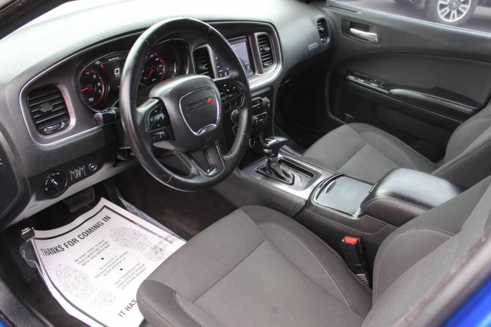 2018 Black Dodge Charger SE (2C3CDXBG9JH) with an 3.6L V6 DOHC 24V engine, 8A transmission, located at 4301 NW 39th , Oklahoma City, OK, 73112, (405) 949-5600, 35.512135, -97.598671 - NO DRIVERS LICENCE NO-FULL COVERAGE INSURANCE-NO CREDIT CHECK. COME ON OVER TO SUPERSPORTS AND TAKE A LOOK AND TEST DRIVE. PLEASE GIVE US A CALL AT (405) 949-5600. NO LICENSIA DE MANEJAR- NO SEGURO DE COBERTURA TOTAL- NO VERIFICACCION DE CREDITO. POR FAVOR VENGAN A SUPERSPORTS, ECHE UN - Photo#15