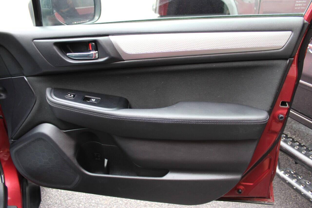 2019 Red Subaru Outback 2.5i Premium (4S4BSAHC1K3) with an 2.5L H4 DOHC 16V engine, CVT transmission, located at 4301 NW 39th , Oklahoma City, OK, 73112, (405) 949-5600, 35.512135, -97.598671 - NO DRIVERS LICENCE -NO FULL COVERAGE INSURANCE - NO CREDIT CHECK. COME ON OVER TO SUPERSPORTS, TAKE A LOOK AND TEST DRIVE. PLEASE GIVE US A CALL AT (405) 949-5600. NO LICENCIA DE CONDUCIR - NO SEGURO DE COBERTURA TOTAL - NO VERIFICACION DE CREDITO. VISITENOS EN SUPERSPORTS, MIRE NUESTRO - Photo#9