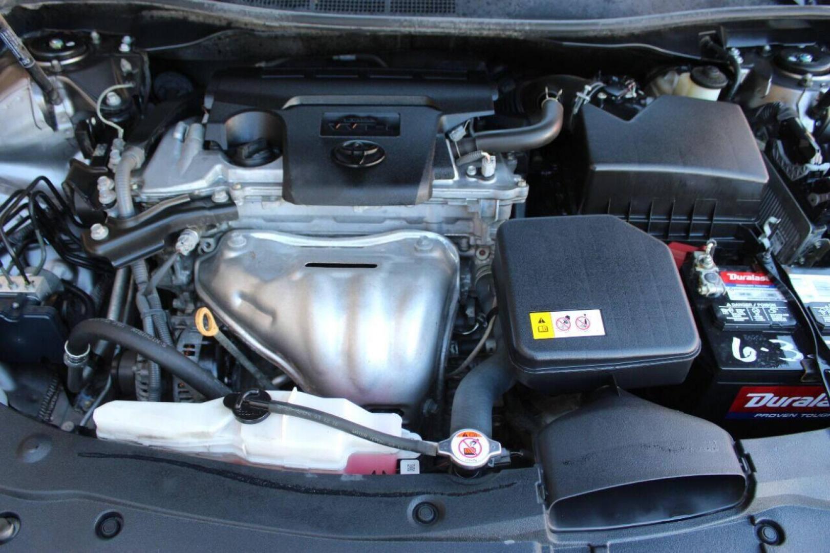 2017 Brown Toyota Camry SE (4T1BF1FKXHU) with an 2.5L L4 DOHC 16V engine, 6A transmission, located at 4301 NW 39th , Oklahoma City, OK, 73112, (405) 949-5600, 35.512135, -97.598671 - Photo#7
