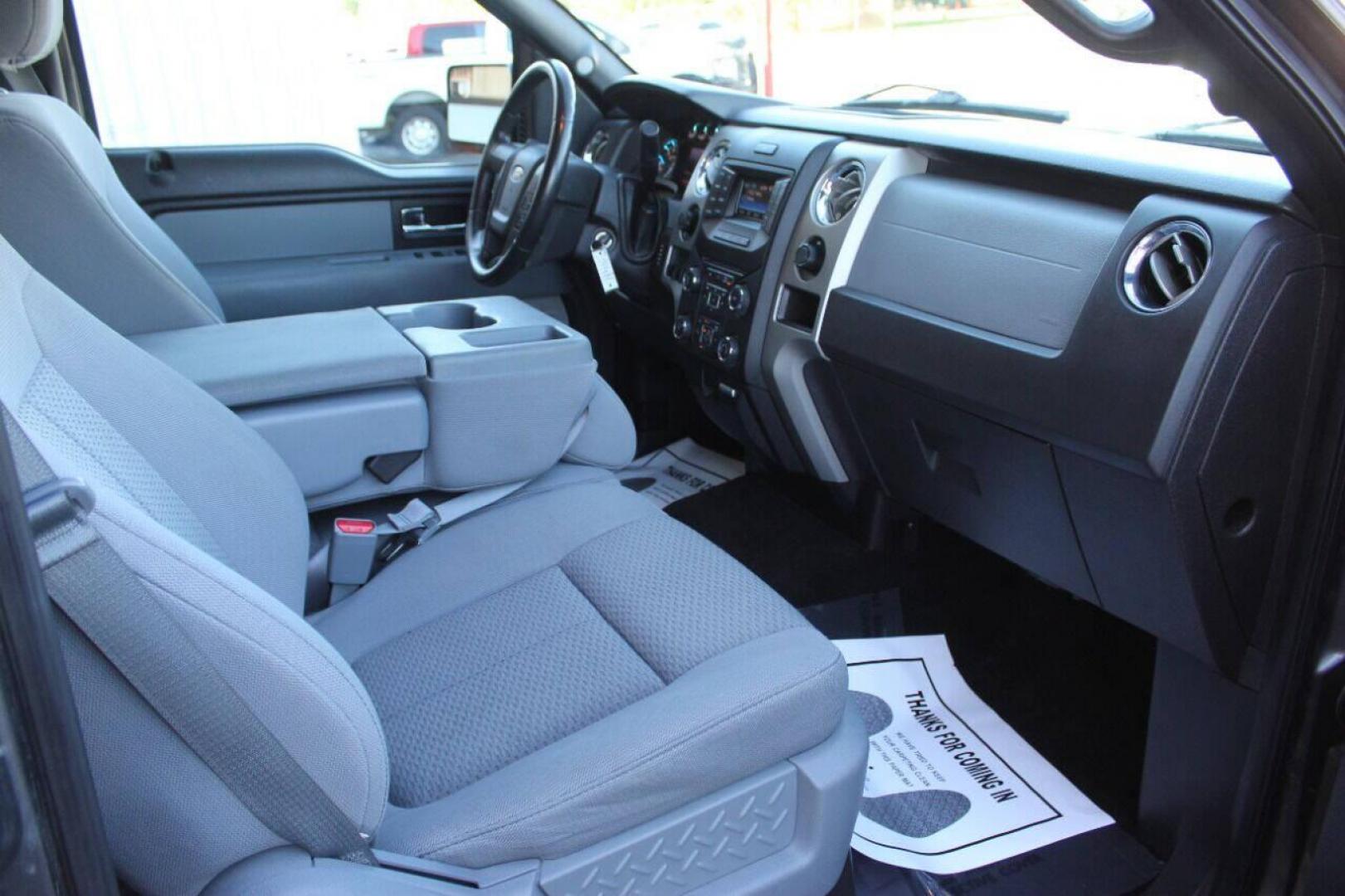 2013 Gray Ford F-150 FX2 SuperCrew 5.5-ft. Bed 2WD (1FTFW1CF4DK) with an 5.0L V8 engine, 6-Speed Automatic transmission, located at 4301 NW 39th , Oklahoma City, OK, 73112, (405) 949-5600, 35.512135, -97.598671 - NO DRIVERS LICENCE NO-FULL COVERAGE INSURANCE-NO CREDIT CHECK. COME ON OVER TO SUPERSPORTS AND TAKE A LOOK AND TEST DRIVE. PLEASE GIVE US A CALL AT (405) 949-5600. NO LICENSIA DE MANEJAR- NO SEGURO DE COBERTURA TOTAL- NO VERIFICACCION DE CREDITO. POR FAVOR VENGAN A SUPERSPORTS, ECHE UN - Photo#8