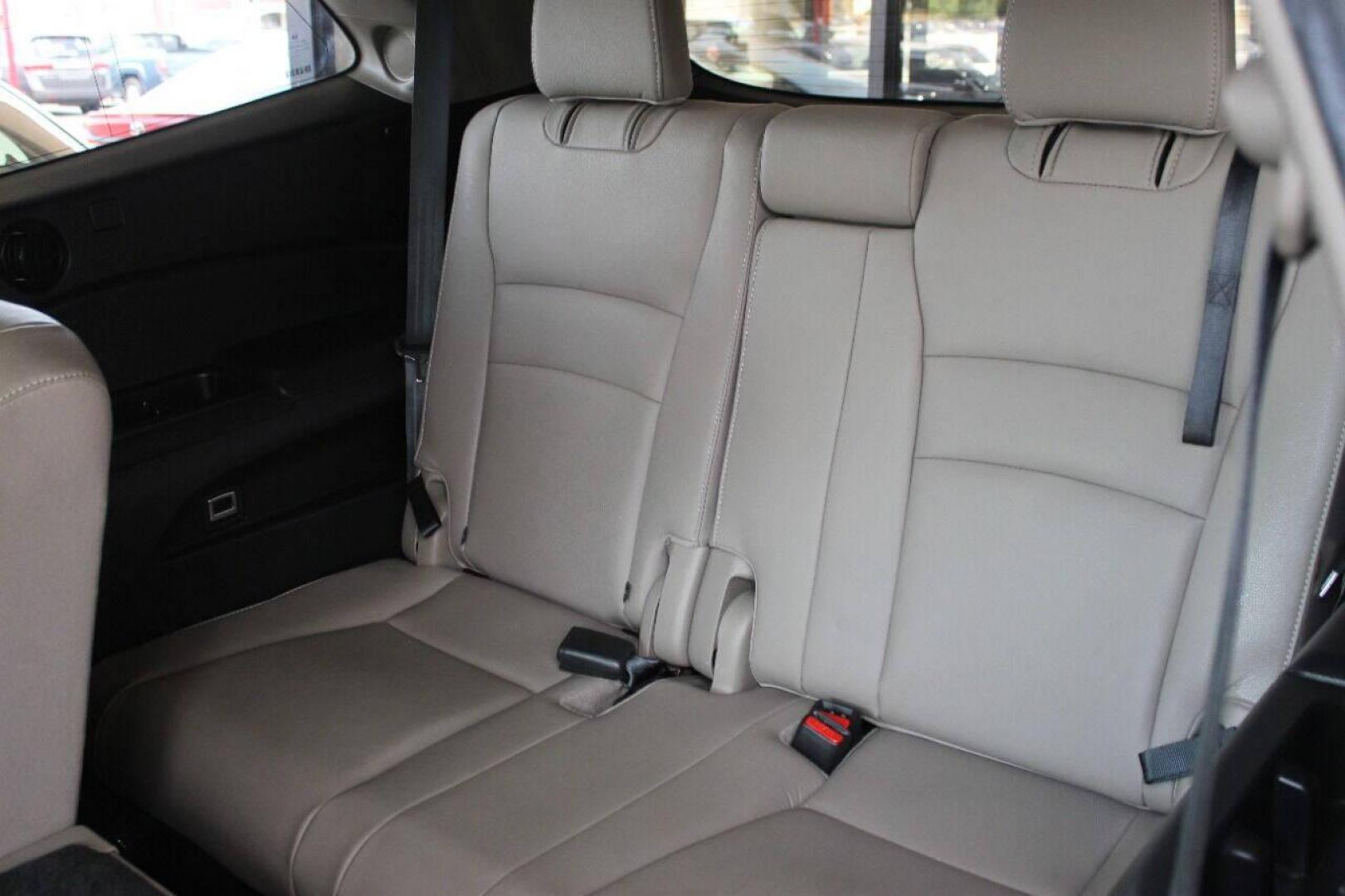 2017 White Honda Pilot Touring 2WD (5FNYF5H96HB) with an 3.5L V6 SOHC 24V engine, 9A transmission, located at 4301 NW 39th , Oklahoma City, OK, 73112, (405) 949-5600, 35.512135, -97.598671 - NO DRIVERS LICENCE NO-FULL COVERAGE INSURANCE-NO CREDIT CHECK. COME ON OVER TO SUPERSPORTS AND TAKE A LOOK AND TEST DRIVE PLEASE GIVE US A CALL AT (405) 949-5600. NO LICENSIA DE MANEJAR- NO SEGURO DE COBERTURA TOTAL- NO VERIFICACCION DE CREDITO. POR FAVOR VENGAN A SUPERSPORTS, ECHE UN VI - Photo#14