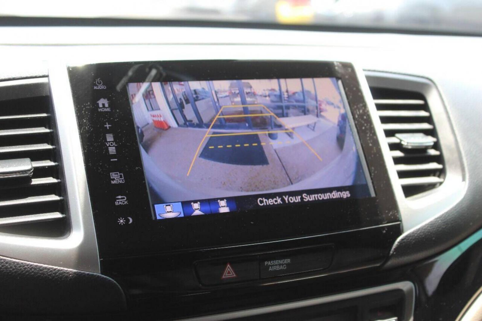 2017 White Honda Pilot Touring 2WD (5FNYF5H96HB) with an 3.5L V6 SOHC 24V engine, 9A transmission, located at 4301 NW 39th , Oklahoma City, OK, 73112, (405) 949-5600, 35.512135, -97.598671 - NO DRIVERS LICENCE NO-FULL COVERAGE INSURANCE-NO CREDIT CHECK. COME ON OVER TO SUPERSPORTS AND TAKE A LOOK AND TEST DRIVE PLEASE GIVE US A CALL AT (405) 949-5600. NO LICENSIA DE MANEJAR- NO SEGURO DE COBERTURA TOTAL- NO VERIFICACCION DE CREDITO. POR FAVOR VENGAN A SUPERSPORTS, ECHE UN VI - Photo#20