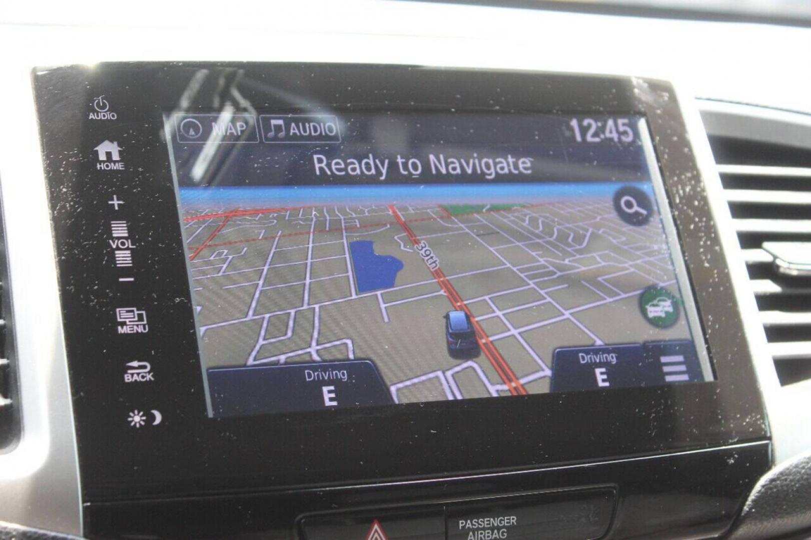 2017 White Honda Pilot Touring 2WD (5FNYF5H96HB) with an 3.5L V6 SOHC 24V engine, 9A transmission, located at 4301 NW 39th , Oklahoma City, OK, 73112, (405) 949-5600, 35.512135, -97.598671 - NO DRIVERS LICENCE NO-FULL COVERAGE INSURANCE-NO CREDIT CHECK. COME ON OVER TO SUPERSPORTS AND TAKE A LOOK AND TEST DRIVE PLEASE GIVE US A CALL AT (405) 949-5600. NO LICENSIA DE MANEJAR- NO SEGURO DE COBERTURA TOTAL- NO VERIFICACCION DE CREDITO. POR FAVOR VENGAN A SUPERSPORTS, ECHE UN VI - Photo#21