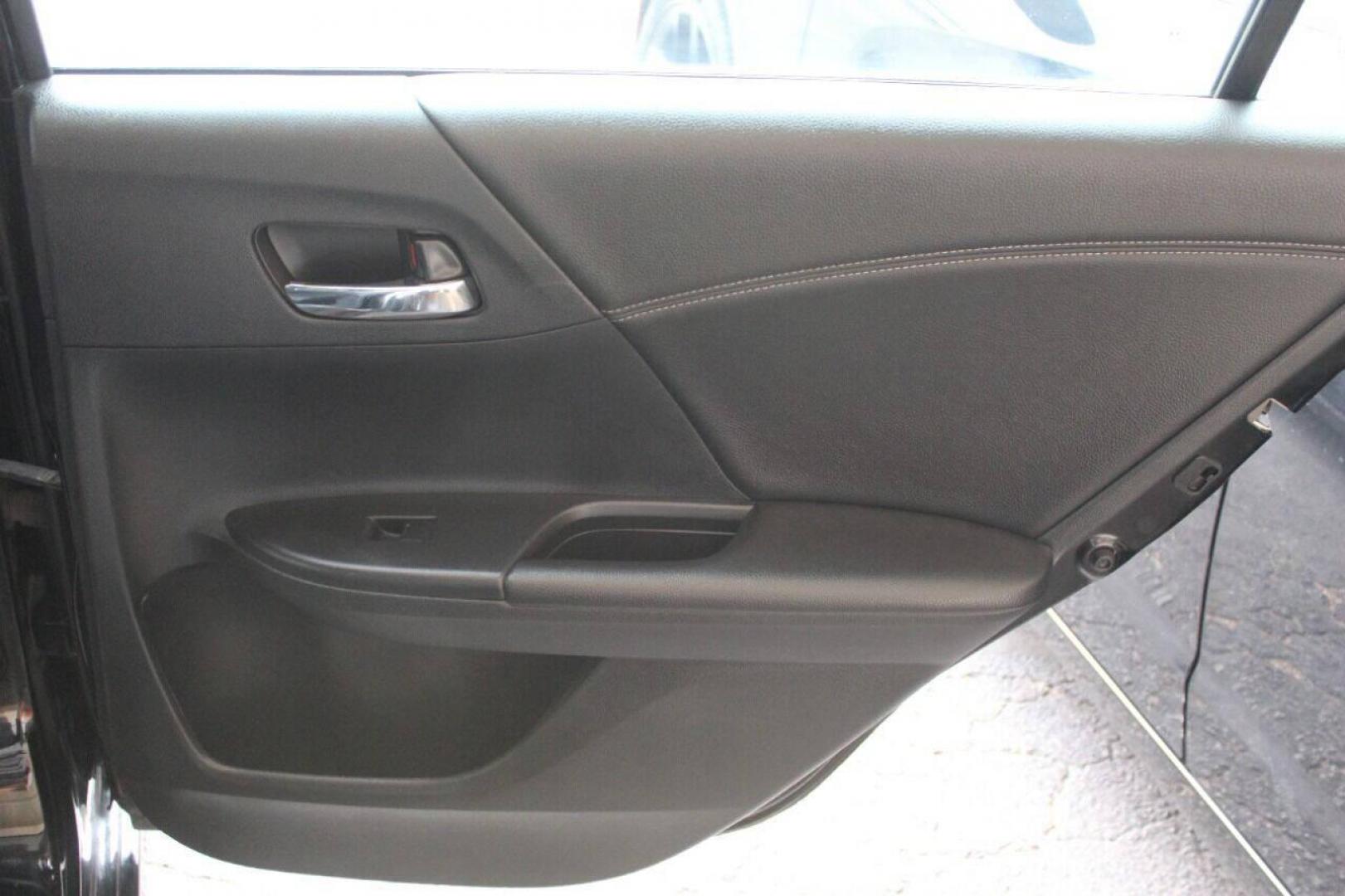 2016 Black Honda Accord Sport Sedan CVT (1HGCR2F51GA) with an 2.4L L4 DOHC 16V engine, CVT transmission, located at 4301 NW 39th , Oklahoma City, OK, 73112, (405) 949-5600, 35.512135, -97.598671 - NO DRIVERS LICENCE NO-FULL COVERAGE INSURANCE-NO CREDIT CHECK. COME ON OVER TO SUPERSPORTS AND TAKE A LOOK AND TEST DRIVE. PLEASE GIVE US A CALL AT (405) 949-5600. NO LICENSIA DE MANEJAR- NO SEGURO DE COBERTURA TOTAL- NO VERIFICACCION DE CREDITO. POR FAVOR VENGAN A SUPERSPORTS, ECHE UN - Photo#11