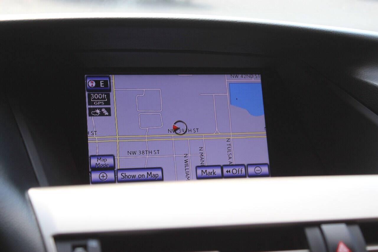 2015 White Lexus RX 350 FWD (2T2ZK1BA3FC) with an 3.5L V6 3.5L V6 engine, Automatic 6-Speed transmission, located at 4301 NW 39th , Oklahoma City, OK, 73112, (405) 949-5600, 35.512135, -97.598671 - Hablamos espanol. SPEND SMART --- BUY FROM SUPER SPORTS. ALL PRICES, DOWN PAYMENTS, PAYMENTS, AND FINANCE TERMS ARE NEGOTIABLE AT THE TIME OF APPROVAL. WE WILL WORK WITH YOU TO FIT YOUR BUDGET. WE WILL EVEN LOWER AND ADJUST THE NUMBERS TO HELP MAKE THE VEHICLE MORE AFFORDABLE FOR YOU.- Photo#19