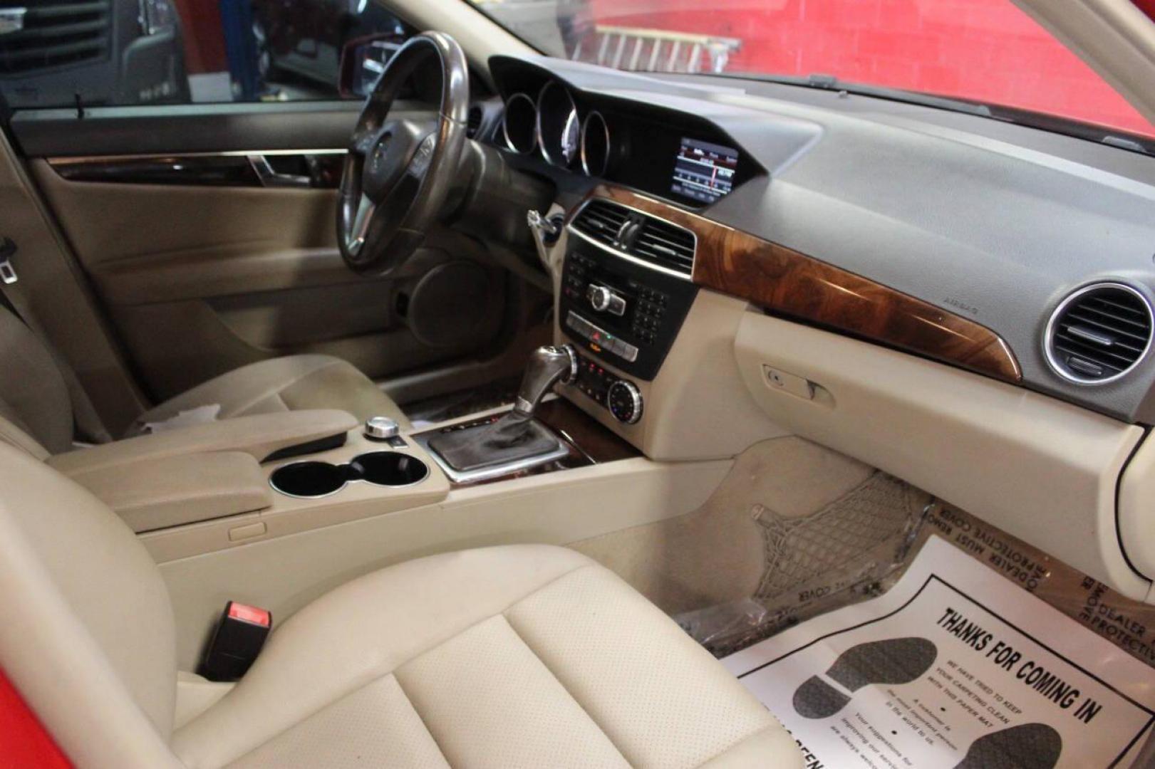 2014 Red Mercedes-Benz C-Class C300 4MATIC Sport Sedan (WDDGF8AB4ER) with an 3.0L V6 DOHC 24V engine, 7-Speed Automatic transmission, located at 4301 NW 39th , Oklahoma City, OK, 73112, (405) 949-5600, 35.512135, -97.598671 - NO DRIVERS LICENCE NO-FULL COVERAGE INSURANCE-NO CREDIT CHECK. COME ON OVER TO SUPERSPORTS AND TAKE A LOOK AND TEST DRIVE PLEASE GIVE US A CALL AT (405) 949-5600. NO LICENSIA DE MANEJAR- NO SEGURO DE COBERTURA TOTAL- NO VERIFICACCION DE CREDITO. POR FAVOR VENGAN A SUPERSPORTS, ECHE UN V - Photo#9