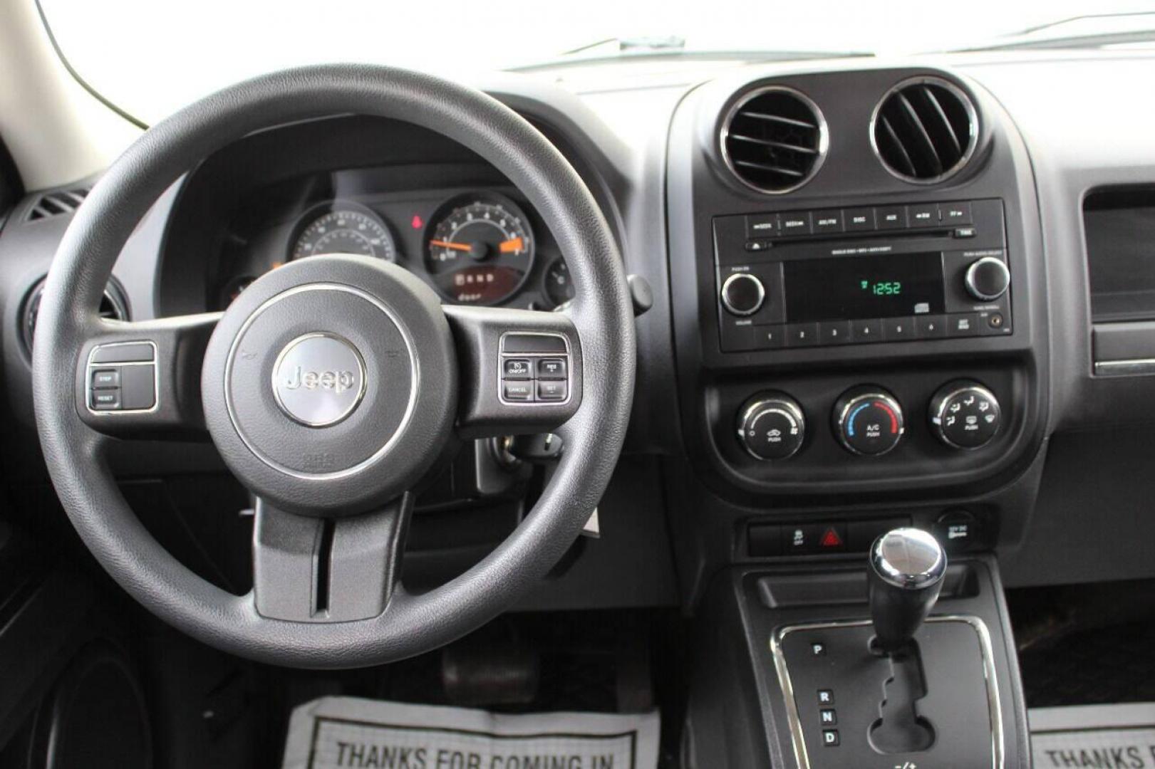 2014 White Jeep Patriot Sport 2WD (1C4NJPBB7ED) with an 2.4L L4 DOHC 16V engine, Automatic 6-Speed transmission, located at 4301 NW 39th , Oklahoma City, OK, 73112, (405) 949-5600, 35.512135, -97.598671 - NO DRIVERS LICENCE NO-FULL COVERAGE INSURANCE-NO CREDIT CHECK. COME ON OVER TO SUPERSPORTS AND TAKE A LOOK AND TEST DRIVE. PLEASE GIVE US A CALL AT (405) 949-5600. NO LICENSIA DE MANEJAR- NO SEGURO DE COBERTURA TOTAL- NO VERIFICACCION DE CREDITO. POR FAVOR VENGAN A SUPERSPORTS, ECHE UN - Photo#17