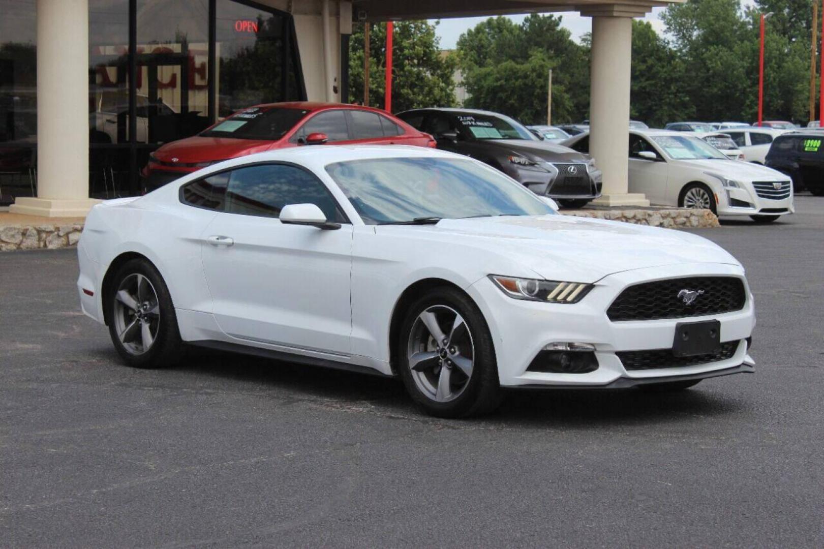 2017 White Ford Mustang EcoBoost Coupe (1FA6P8TH1H5) with an 2.3L L4 DOHC 16V engine, Automatic 6-Speed transmission, located at 4301 NW 39th , Oklahoma City, OK, 73112, (405) 949-5600, 35.512135, -97.598671 - NO DRIVERS LICENCE NO-FULL COVERAGE INSURANCE-NO CREDIT CHECK. COME ON OVER TO SUPERSPORTS AND TAKE A LOOK AND TEST DRIVE. PLEASE GIVE US A CALL AT (405) 949-5600. NO LICENSIA DE MANEJAR- NO SEGURO DE COBERTURA TOTAL- NO VERIFICACCION DE CREDITO. POR FAVOR VENGAN A SUPERSPORTS, ECHE UN - Photo#0
