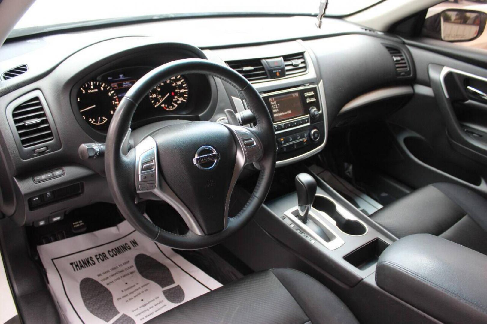 2017 White Nissan Altima 2.5 S (1N4AL3AP7HN) with an 2.5L L4 DOHC 16V engine, CVT transmission, located at 4301 NW 39th , Oklahoma City, OK, 73112, (405) 949-5600, 35.512135, -97.598671 - NO DRIVERS LICENCE NO-FULL COVERAGE INSURANCE-NO CREDIT CHECK. COME ON OVER TO SUPERSPORTS AND TAKE A LOOK AND TEST DRIVE. PLEASE GIVE US A CALL AT (405) 949-5600. NO LICENSIA DE MANEJAR- NO SEGURO DE COBERTURA TOTAL- NO VERIFICACCION DE CREDITO. POR FAVOR VENGAN A SUPERSPORTS, ECHE UN - Photo#15