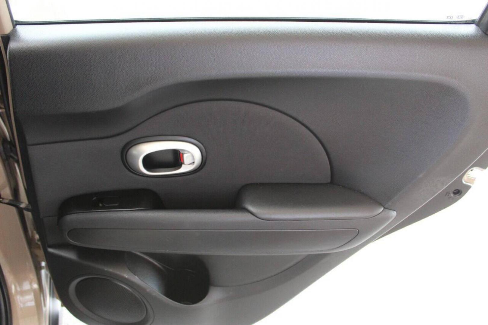 2014 Tan Kia Soul Base (KNDJN2A28E7) with an 1.6L L4 DOHC 16V engine, Automatic 6-Speed transmission, located at 4301 NW 39th , Oklahoma City, OK, 73112, (405) 949-5600, 35.512135, -97.598671 - Photo#11