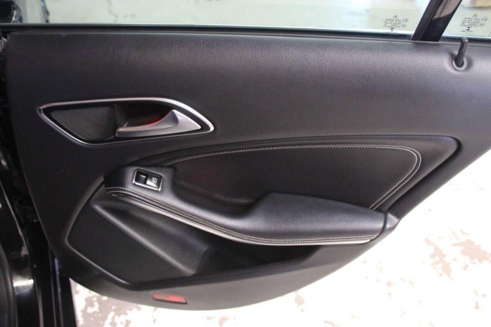 2018 Black Mercedes-Benz CLA-Class CLA250 (WDDSJ4EB8JN) with an 2.0L L4 DOHC 16V engine, 7A transmission, located at 4301 NW 39th , Oklahoma City, OK, 73112, (405) 949-5600, 35.512135, -97.598671 - NO DRIVERS LICENCE NO-FULL COVERAGE INSURANCE-NO CREDIT CHECK. COME ON OVER TO SUPERSPORTS AND TAKE A LOOK AND TEST DRIVE. PLEASE GIVE US A CALL AT (405) 949-5600. NO LICENSIA DE MANEJAR- NO SEGURO DE COBERTURA TOTAL- NO VERIFICACCION DE CREDITO. POR FAVOR VENGAN A SUPERSPORTS, ECHE UN - Photo#11
