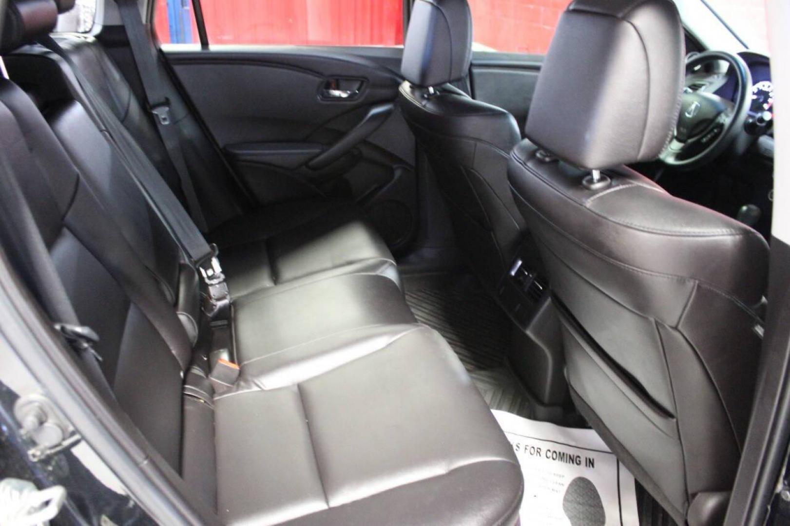 2018 Black Acura RDX 6-Spd AT (5J8TB3H34JL) with an 3.5L V6 DOHC 24V engine, 6A transmission, located at 4301 NW 39th , Oklahoma City, OK, 73112, (405) 949-5600, 35.512135, -97.598671 - NO DRIVERS LICENCE NO-FULL COVERAGE INSURANCE-NO CREDIT CHECK. COME ON OVER TO SUPERSPORTS AND TAKE A LOOK AND TEST DRIVE. PLEASE GIVE US A CALL AT (405) 949-5600. NO LICENSIA DE MANEJAR- NO SEGURO DE COBERTURA TOTAL- NO VERIFICACCION DE CREDITO. POR FAVOR VENGAN A SUPERSPORTS, ECHE UN - Photo#11