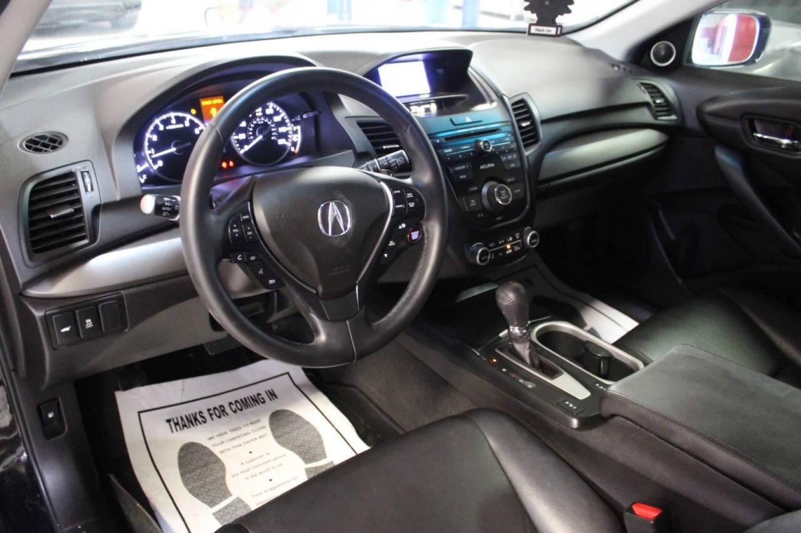 2018 Black Acura RDX 6-Spd AT (5J8TB3H34JL) with an 3.5L V6 DOHC 24V engine, 6A transmission, located at 4301 NW 39th , Oklahoma City, OK, 73112, (405) 949-5600, 35.512135, -97.598671 - NO DRIVERS LICENCE NO-FULL COVERAGE INSURANCE-NO CREDIT CHECK. COME ON OVER TO SUPERSPORTS AND TAKE A LOOK AND TEST DRIVE. PLEASE GIVE US A CALL AT (405) 949-5600. NO LICENSIA DE MANEJAR- NO SEGURO DE COBERTURA TOTAL- NO VERIFICACCION DE CREDITO. POR FAVOR VENGAN A SUPERSPORTS, ECHE UN - Photo#16