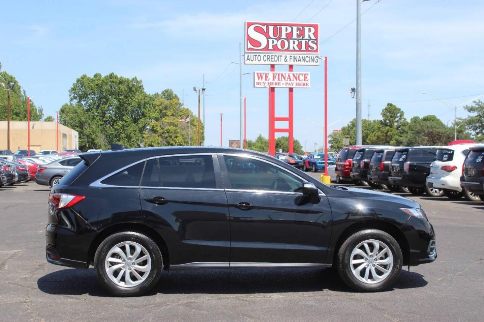 2018 Black Acura RDX 6-Spd AT (5J8TB3H34JL) with an 3.5L V6 DOHC 24V engine, 6A transmission, located at 4301 NW 39th , Oklahoma City, OK, 73112, (405) 949-5600, 35.512135, -97.598671 - NO DRIVERS LICENCE NO-FULL COVERAGE INSURANCE-NO CREDIT CHECK. COME ON OVER TO SUPERSPORTS AND TAKE A LOOK AND TEST DRIVE. PLEASE GIVE US A CALL AT (405) 949-5600. NO LICENSIA DE MANEJAR- NO SEGURO DE COBERTURA TOTAL- NO VERIFICACCION DE CREDITO. POR FAVOR VENGAN A SUPERSPORTS, ECHE UN - Photo#4
