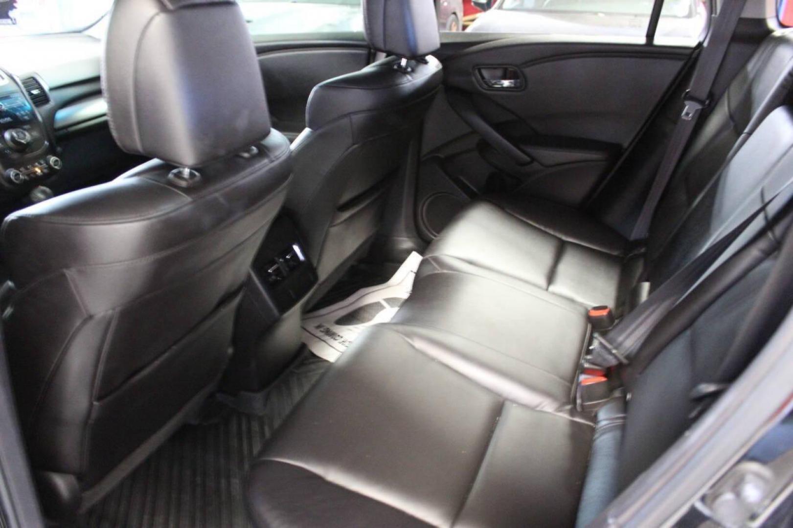 2018 Black Acura RDX 6-Spd AT (5J8TB3H34JL) with an 3.5L V6 DOHC 24V engine, 6A transmission, located at 4301 NW 39th , Oklahoma City, OK, 73112, (405) 949-5600, 35.512135, -97.598671 - NO DRIVERS LICENCE NO-FULL COVERAGE INSURANCE-NO CREDIT CHECK. COME ON OVER TO SUPERSPORTS AND TAKE A LOOK AND TEST DRIVE. PLEASE GIVE US A CALL AT (405) 949-5600. NO LICENSIA DE MANEJAR- NO SEGURO DE COBERTURA TOTAL- NO VERIFICACCION DE CREDITO. POR FAVOR VENGAN A SUPERSPORTS, ECHE UN - Photo#14