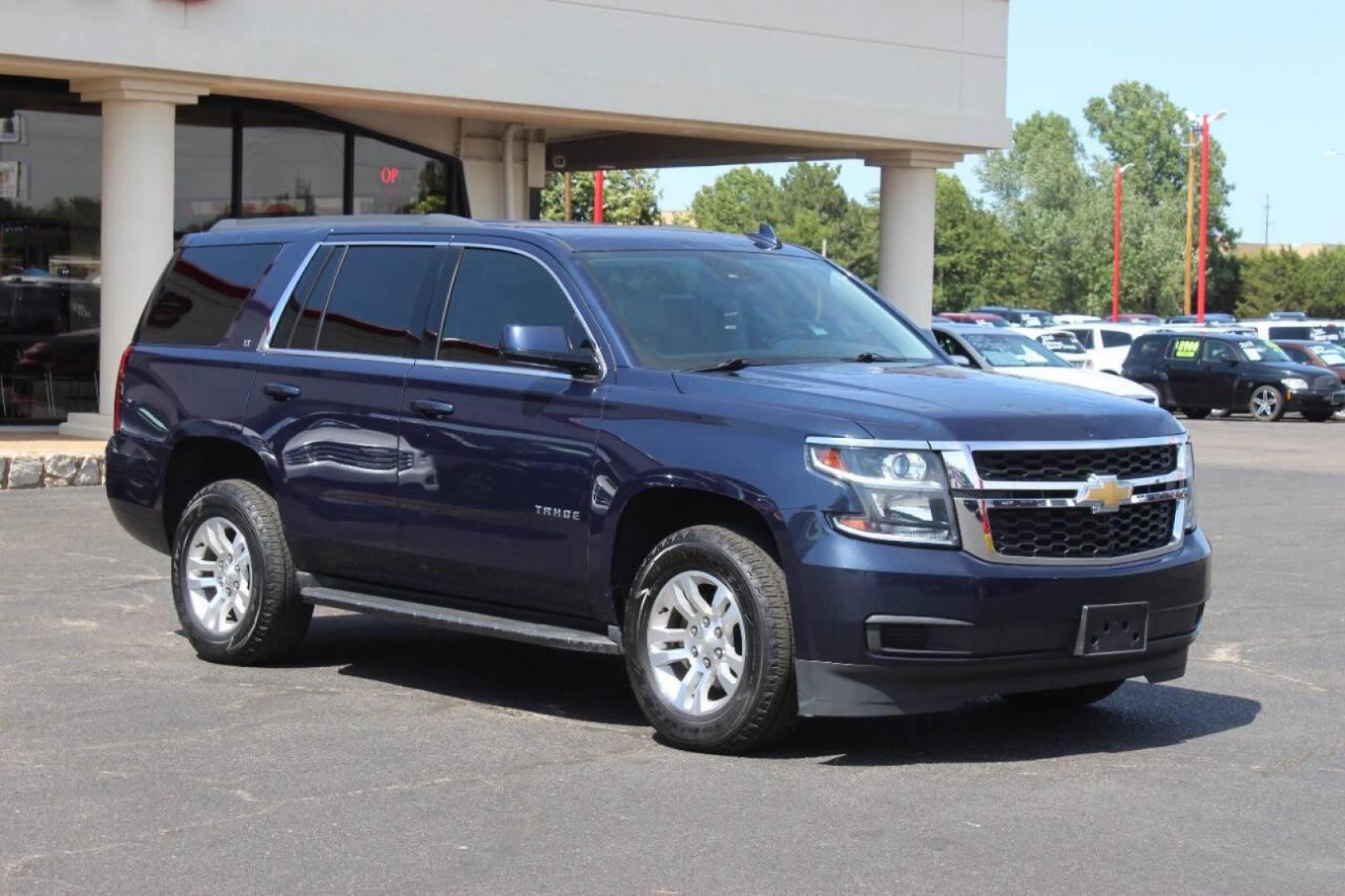 2017 Blue Chevrolet Tahoe LT 4WD (1GNSKBKC4HR) with an 5.3L V8 OHV 16V engine, 6A transmission, located at 4301 NW 39th , Oklahoma City, OK, 73112, (405) 949-5600, 35.512135, -97.598671 - NO DRIVERS LICENCE NO-FULL COVERAGE INSURANCE-NO CREDIT CHECK. COME ON OVER TO SUPERSPORTS AND TAKE A LOOK AND TEST DRIVE. PLEASE GIVE US A CALL AT (405) 949-5600. NO LICENSIA DE MANEJAR- NO SEGURO DE COBERTURA TOTAL- NO VERIFICACCION DE CREDITO. POR FAVOR VENGAN A SUPERSPORTS, ECHE UN - Photo#0