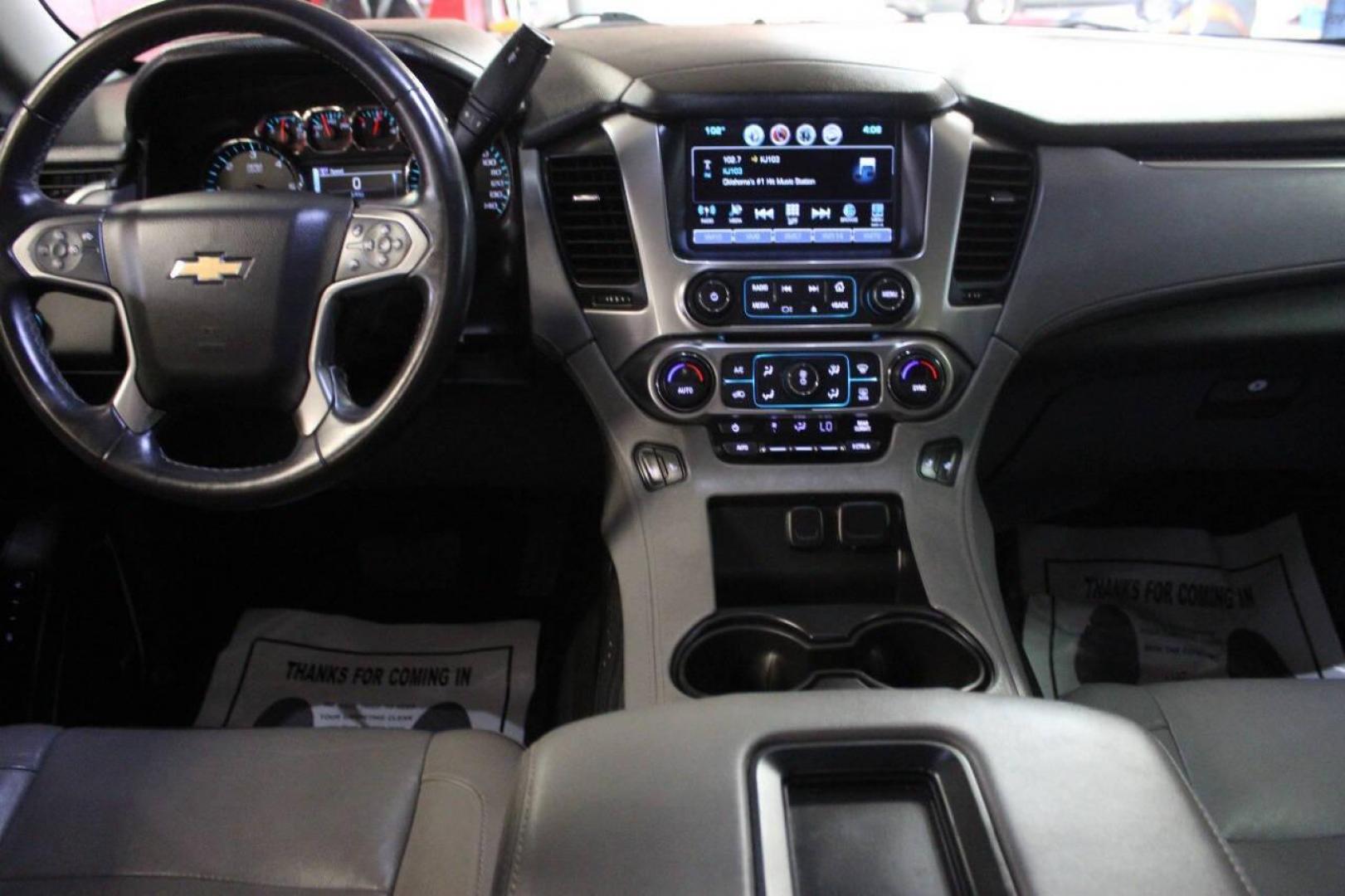 2017 Blue Chevrolet Tahoe LT 4WD (1GNSKBKC4HR) with an 5.3L V8 OHV 16V engine, 6A transmission, located at 4301 NW 39th , Oklahoma City, OK, 73112, (405) 949-5600, 35.512135, -97.598671 - NO DRIVERS LICENCE NO-FULL COVERAGE INSURANCE-NO CREDIT CHECK. COME ON OVER TO SUPERSPORTS AND TAKE A LOOK AND TEST DRIVE. PLEASE GIVE US A CALL AT (405) 949-5600. NO LICENSIA DE MANEJAR- NO SEGURO DE COBERTURA TOTAL- NO VERIFICACCION DE CREDITO. POR FAVOR VENGAN A SUPERSPORTS, ECHE UN - Photo#16
