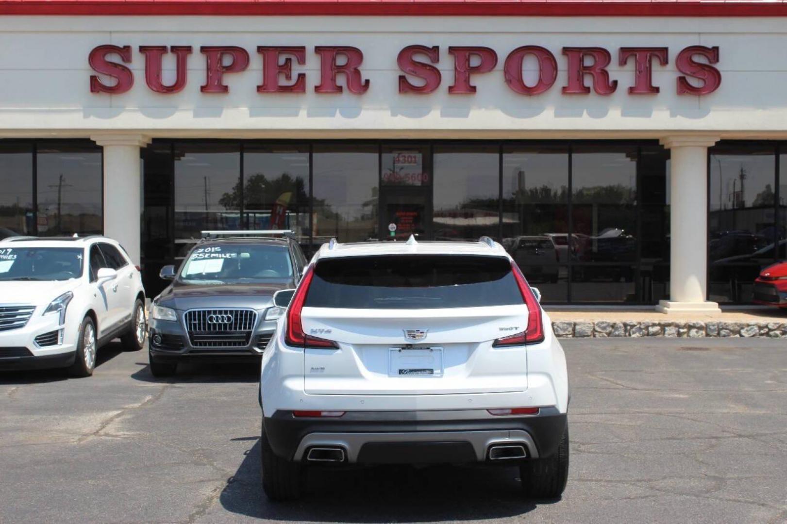 2021 White Cadillac XT4 Premium Luxury AWD (1GYFZDR46MF) with an 2.0L L4 DOHC 16V engine, 9A transmission, located at 4301 NW 39th , Oklahoma City, OK, 73112, (405) 949-5600, 35.512135, -97.598671 - NO DRIVERS LICENCE NO-FULL COVERAGE INSURANCE-NO CREDIT CHECK. COME ON OVER TO SUPERSPORTS AND TAKE A LOOK AND TEST DRIVE. PLEASE GIVE US A CALL AT (405) 949-5600. NO LICENSIA DE MANEJAR- NO SEGURO DE COBERTURA TOTAL- NO VERIFICACCION DE CREDITO. POR FAVOR VENGAN A SUPERSPORTS, ECHE UN - Photo#4