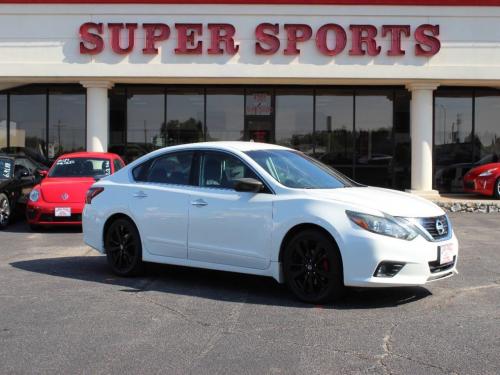 2017 Nissan Altima SEDAN 4-DR