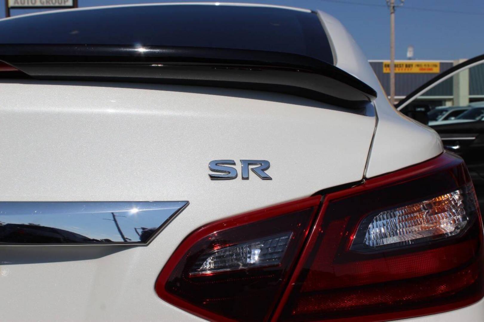 2017 White Nissan Altima 2.5 S (1N4AL3AP5HN) with an 2.5L L4 DOHC 16V engine, CVT transmission, located at 4301 NW 39th , Oklahoma City, OK, 73112, (405) 949-5600, 35.512135, -97.598671 - NO DRIVERS LICENCE -NO FULL COVERAGE INSURANCE - NO CREDIT CHECK. COME ON OVER TO SUPERSPORTS, TAKE A LOOK AND TEST DRIVE. PLEASE GIVE US A CALL AT (405) 949-5600. NO LICENCIA DE CONDUCIR - NO SEGURO DE COBERTURA TOTAL - NO VERIFICACION DE CREDITO. VISITENOS EN SUPERSPORTS, MIRE NUESTRO - Photo#18