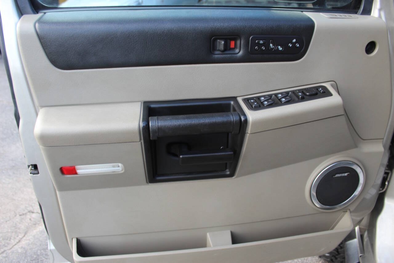2005 Gold HUMMER H2 SUV (5GRGN23U45H) with an 6.0L V8 6.0L V8 engine, Automatic 4-Speed transmission, located at 4301 NW 39th , Oklahoma City, OK, 73112, (405) 949-5600, 35.512135, -97.598671 - Hablamos espaol. SPEND SMART --- BUY FROM SUPER SPORTS. ASKING WHOLESALE CASH PRICE: $15,900 (CASH ONLY) PLUS $100 PROCESSING FEE. ALL PRICES, DOWN PAYMENTS, PAYMENTS, AND FINANCE TERMS ARE NEGOTIABLE AT THE TIME OF APPROVAL. WE WILL WORK WITH YOU TO FIT YOUR BUDGET. WE WILL EVEN LOW - Photo#16