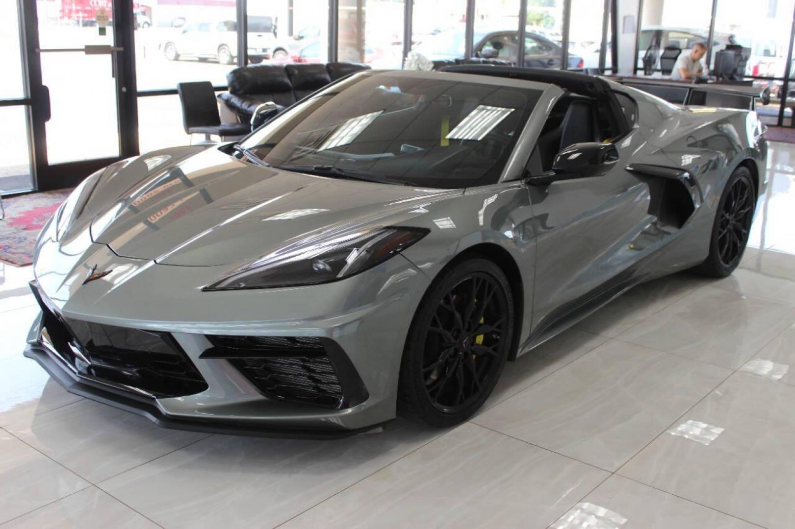 2023 Gray Chevrolet Corvette 1LT Coupe (1G1YA2D41P5) with an 6.2L V8 engine, 8A transmission, located at 4301 NW 39th , Oklahoma City, OK, 73112, (405) 949-5600, 35.512135, -97.598671 - NO DRIVERS LICENCE NO-FULL COVERAGE INSURANCE-NO CREDIT CHECK. COME ON OVER TO SUPERSPORTS AND TAKE A LOOK AND TEST DRIVE. PLEASE GIVE US A CALL AT (405) 949-5600. NO LICENSIA DE MANEJAR- NO SEGURO DE COBERTURA TOTAL- NO VERIFICACCION DE CREDITO. POR FAVOR VENGAN A SUPERSPORTS, ECHE UN - Photo#5