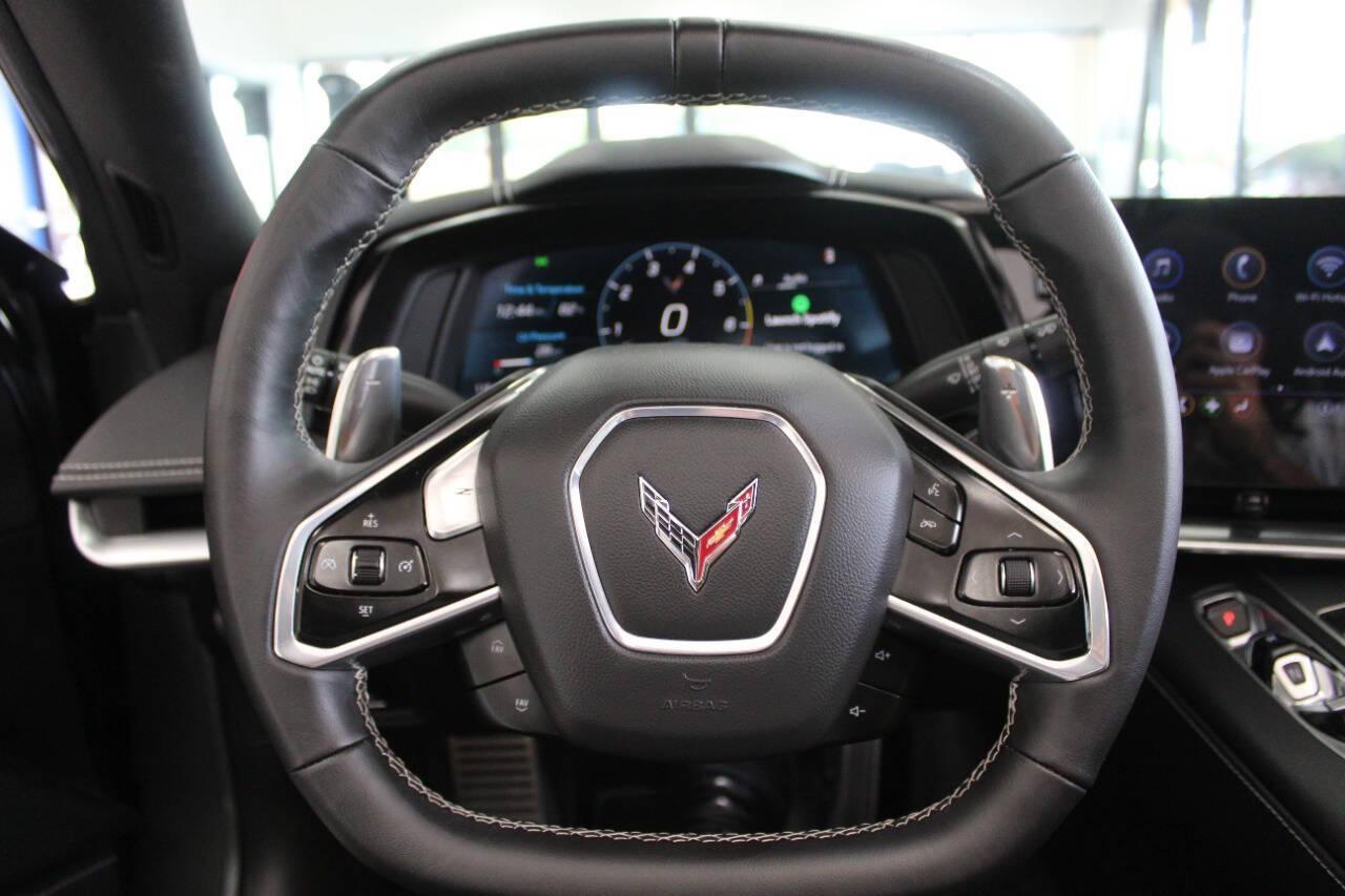 2023 Gray Chevrolet Corvette 1LT Coupe (1G1YA2D41P5) with an 6.2L V8 engine, 8A transmission, located at 4301 NW 39th , Oklahoma City, OK, 73112, (405) 949-5600, 35.512135, -97.598671 - NO DRIVERS LICENCE -NO FULL COVERAGE INSURANCE - NO CREDIT CHECK. COME ON OVER TO SUPERSPORTS, TAKE A LOOK AND TEST DRIVE. PLEASE GIVE US A CALL AT (405) 949-5600. NO LICENCIA DE CONDUCIR - NO SEGURO DE COBERTURA TOTAL - NO VERIFICACION DE CREDITO. VISITENOS EN SUPERSPORTS, MIRE NUESTRO - Photo#19