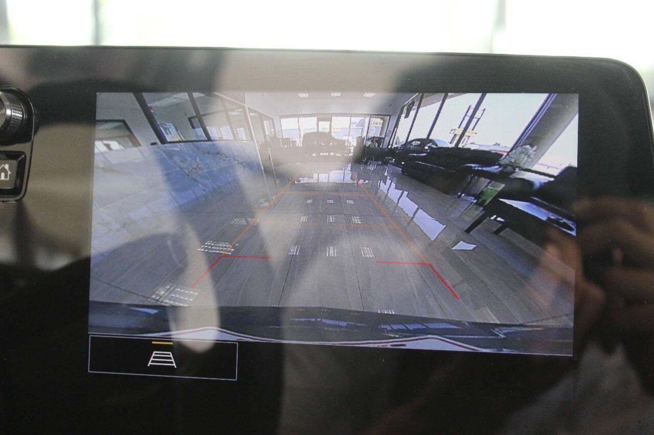 2023 Gray Chevrolet Corvette 1LT Coupe (1G1YA2D41P5) with an 6.2L V8 engine, 8A transmission, located at 4301 NW 39th , Oklahoma City, OK, 73112, (405) 949-5600, 35.512135, -97.598671 - NO DRIVERS LICENCE -NO FULL COVERAGE INSURANCE - NO CREDIT CHECK. COME ON OVER TO SUPERSPORTS, TAKE A LOOK AND TEST DRIVE. PLEASE GIVE US A CALL AT (405) 949-5600. NO LICENCIA DE CONDUCIR - NO SEGURO DE COBERTURA TOTAL - NO VERIFICACION DE CREDITO. VISITENOS EN SUPERSPORTS, MIRE NUESTRO - Photo#20