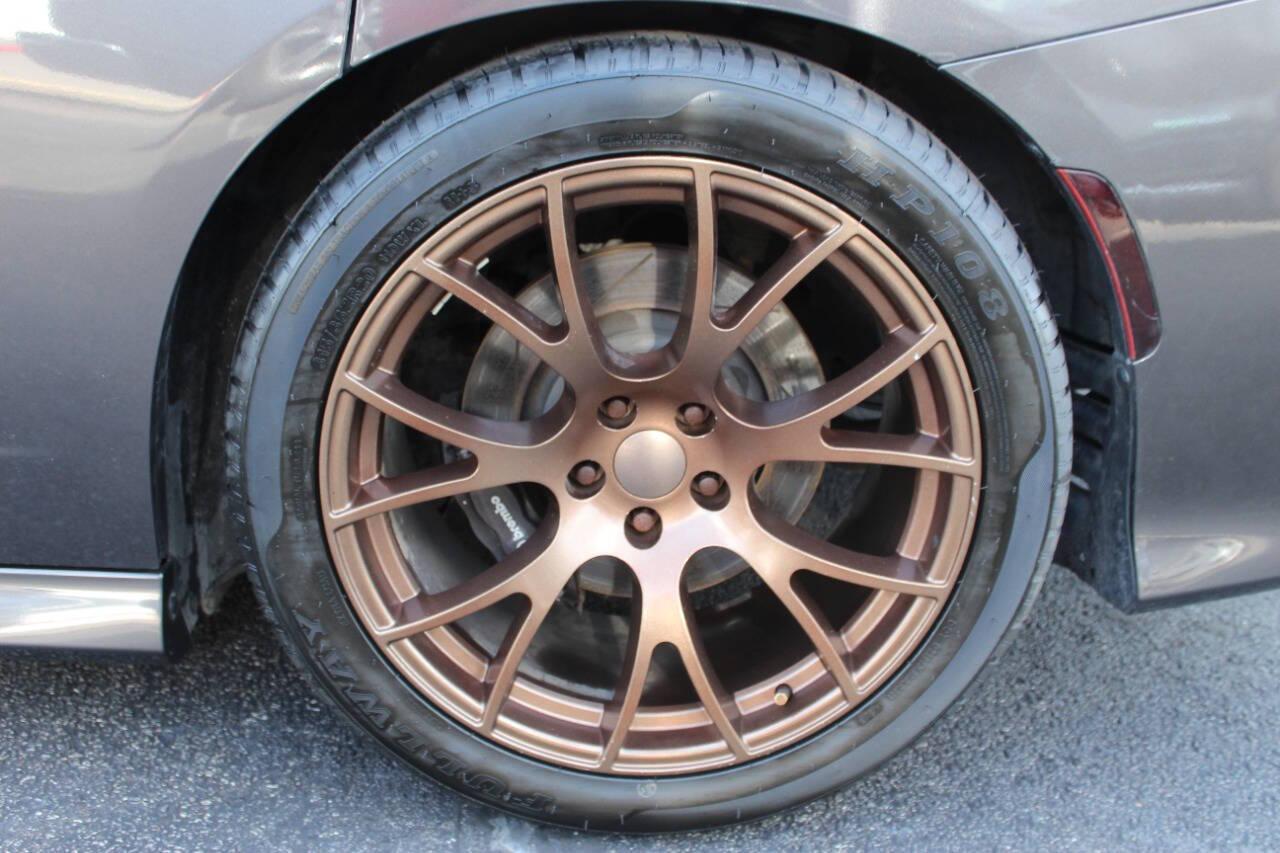 2018 Charcoal Dodge Charger SRT 392 (2C3CDXGJ9JH) with an 6.4L V8 6.4L V8 engine, Automatic 8-Speed transmission, located at 4301 NW 39th , Oklahoma City, OK, 73112, (405) 949-5600, 35.512135, -97.598671 - NO DRIVERS LICENCE NO-FULL COVERAGE INSURANCE-NO CREDIT CHECK. COME ON OVER TO SUPERSPORTS AND TAKE A LOOK AND TEST DRIVE. PLEASE GIVE US A CALL AT (405) 949-5600. NO LICENSIA DE MANEJAR- NO SEGURO DE COBERTURA TOTAL- NO VERIFICACCION DE CREDITO. POR FAVOR VENGAN A SUPERSPORTS, ECHE UN - Photo#8