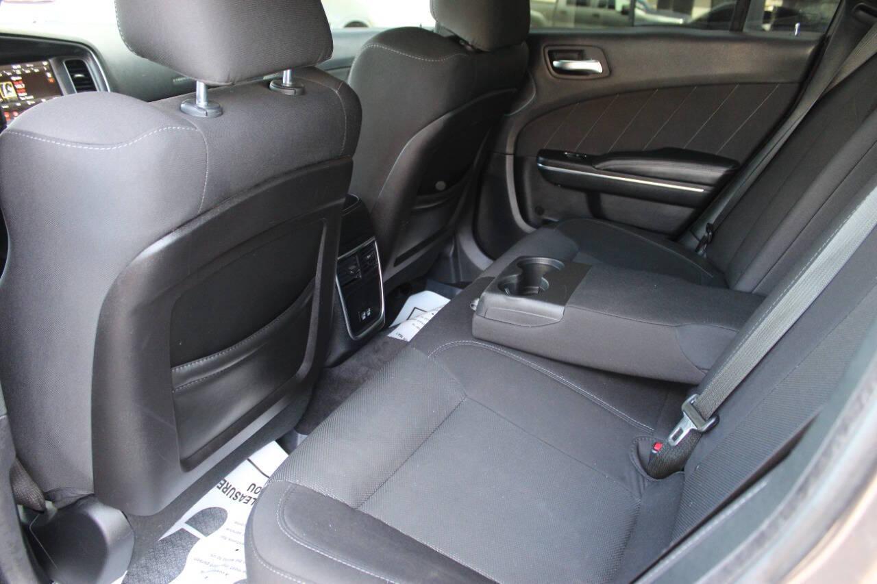 2018 Charcoal Dodge Charger SRT 392 (2C3CDXGJ9JH) with an 6.4L V8 6.4L V8 engine, Automatic 8-Speed transmission, located at 4301 NW 39th , Oklahoma City, OK, 73112, (405) 949-5600, 35.512135, -97.598671 - NO DRIVERS LICENCE NO-FULL COVERAGE INSURANCE-NO CREDIT CHECK. COME ON OVER TO SUPERSPORTS AND TAKE A LOOK AND TEST DRIVE. PLEASE GIVE US A CALL AT (405) 949-5600. NO LICENSIA DE MANEJAR- NO SEGURO DE COBERTURA TOTAL- NO VERIFICACCION DE CREDITO. POR FAVOR VENGAN A SUPERSPORTS, ECHE UN - Photo#16