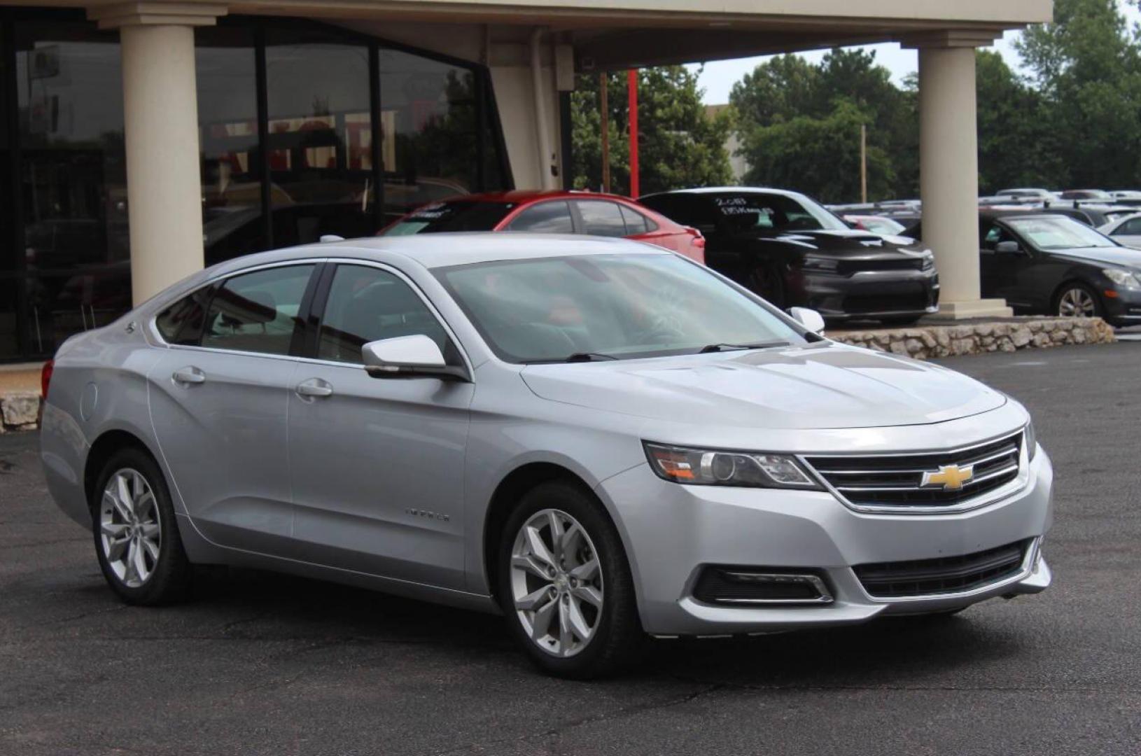 2018 Silver Chevrolet Impala LT (2G1105S33J9) with an 3.6L V6 DOHC 24V engine, 6A transmission, located at 4301 NW 39th , Oklahoma City, OK, 73112, (405) 949-5600, 35.512135, -97.598671 - NO DRIVERS LICENCE NO-FULL COVERAGE INSURANCE-NO CREDIT CHECK. COME ON OVER TO SUPERSPORTS AND TAKE A LOOK AND TEST DRIVE. PLEASE GIVE US A CALL AT (405) 949-5600. NO LICENSIA DE MANEJAR- NO SEGURO DE COBERTURA TOTAL- NO VERIFICACCION DE CREDITO. POR FAVOR VENGAN A SUPERSPORTS, ECHE UN - Photo#0