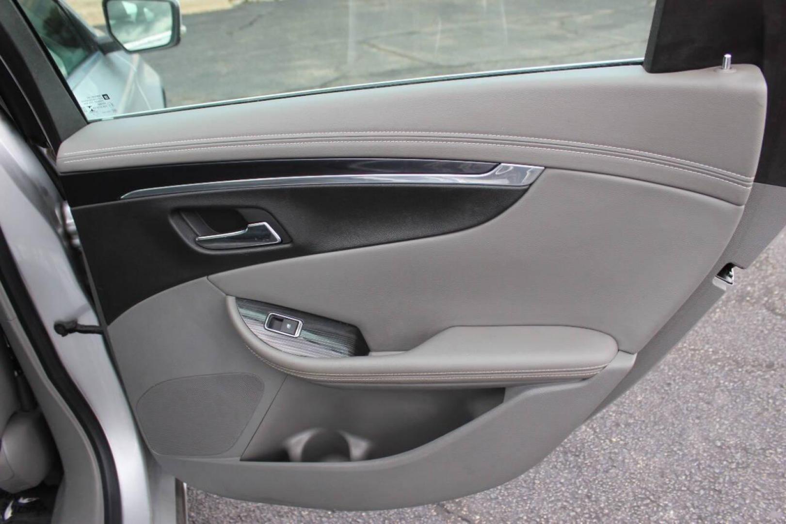 2018 Silver Chevrolet Impala LT (2G1105S33J9) with an 3.6L V6 DOHC 24V engine, 6A transmission, located at 4301 NW 39th , Oklahoma City, OK, 73112, (405) 949-5600, 35.512135, -97.598671 - NO DRIVERS LICENCE NO-FULL COVERAGE INSURANCE-NO CREDIT CHECK. COME ON OVER TO SUPERSPORTS AND TAKE A LOOK AND TEST DRIVE. PLEASE GIVE US A CALL AT (405) 949-5600. NO LICENSIA DE MANEJAR- NO SEGURO DE COBERTURA TOTAL- NO VERIFICACCION DE CREDITO. POR FAVOR VENGAN A SUPERSPORTS, ECHE UN - Photo#13