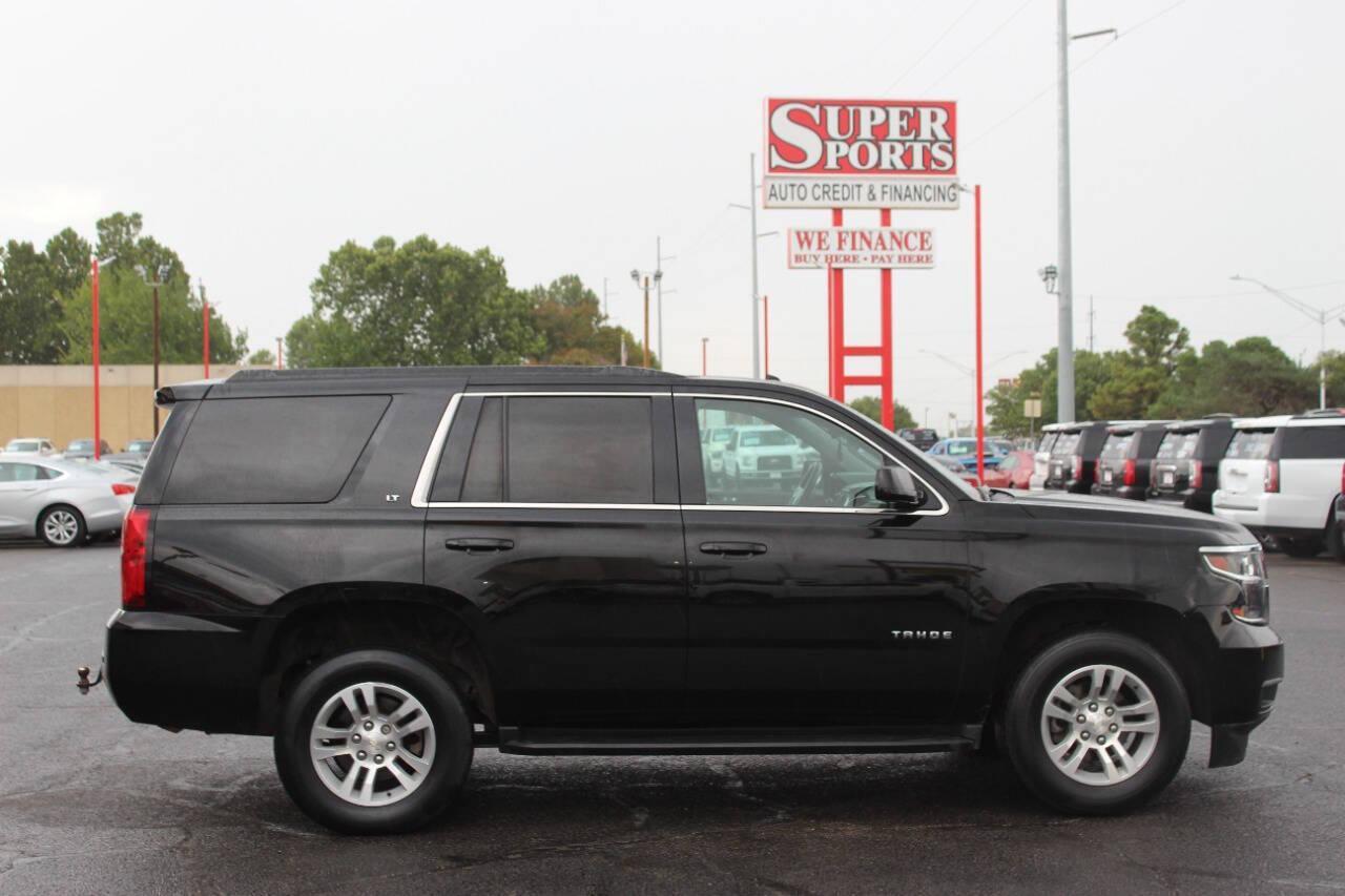 2019 Black Chevrolet Tahoe LT 4WD (1GNSKBKC3KR) with an 5.3L V8 5.3L V8 engine, Automatic 6-Speed transmission, located at 4301 NW 39th , Oklahoma City, OK, 73112, (405) 949-5600, 35.512135, -97.598671 - NO DRIVERS LICENCE NO-FULL COVERAGE INSURANCE-NO CREDIT CHECK. COME ON OVER TO SUPERSPORTS AND TAKE A LOOK AND TEST DRIVE. PLEASE GIVE US A CALL AT (405) 949-5600. NO LICENSIA DE MANEJAR- NO SEGURO DE COBERTURA TOTAL- NO VERIFICACCION DE CREDITO. POR FAVOR VENGAN A SUPERSPORTS, ECHE UN - Photo#3
