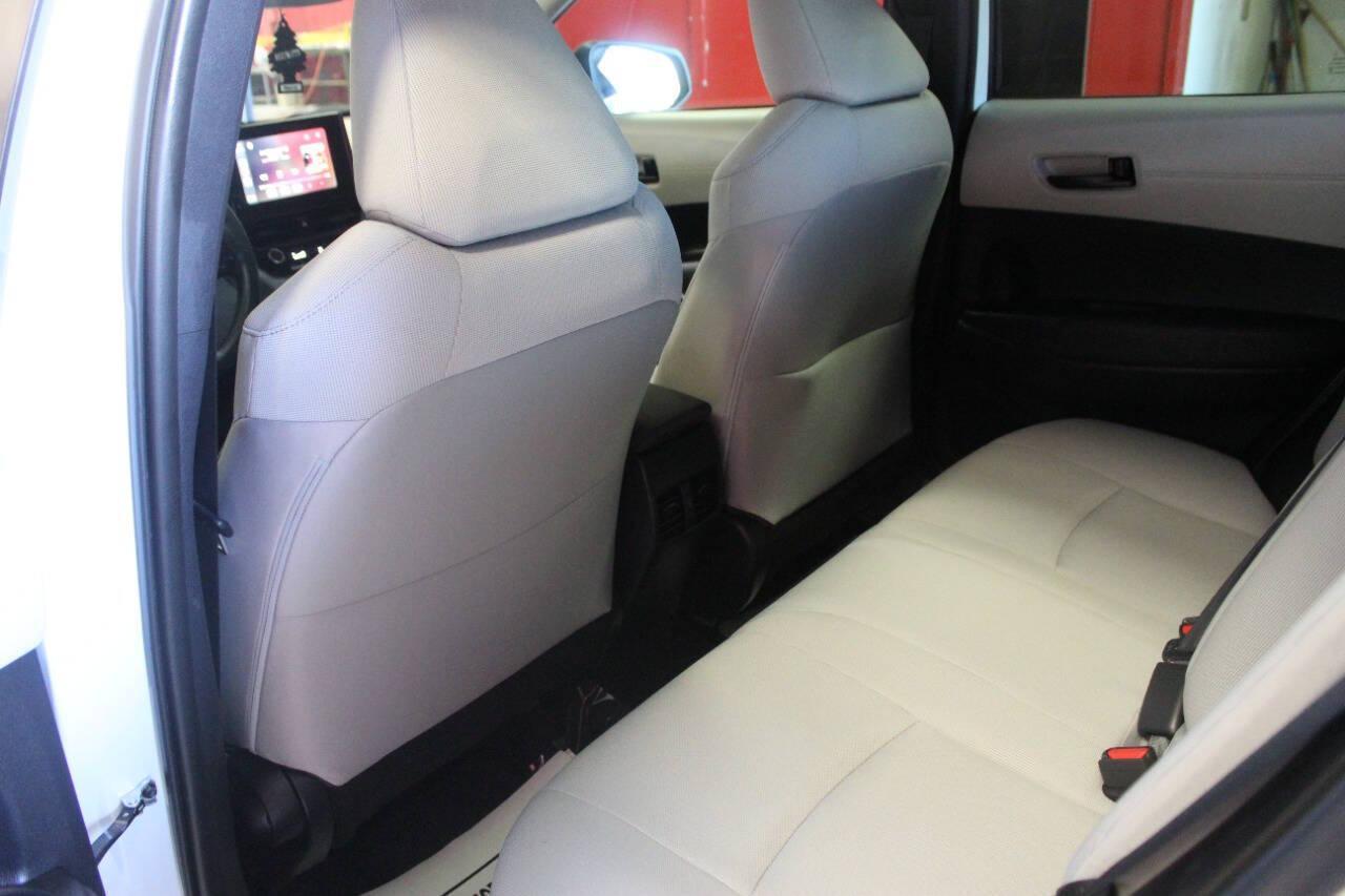 2023 White Toyota Corolla Cross L AWD (7MUAAAAG1PV) with an 2.0L L4 DOHC 16V engine, CVT transmission, located at 4301 NW 39th , Oklahoma City, OK, 73112, (405) 949-5600, 35.512135, -97.598671 - NO DRIVERS LICENCE -NO FULL COVERAGE INSURANCE - NO CREDIT CHECK. COME ON OVER TO SUPERSPORTS, TAKE A LOOK AND TEST DRIVE. PLEASE GIVE US A CALL AT (405) 949-5600. NO LICENCIA DE CONDUCIR - NO SEGURO DE COBERTURA TOTAL - NO VERIFICACION DE CREDITO. VISITENOS EN SUPERSPORTS, MIRE NUESTRO - Photo#13