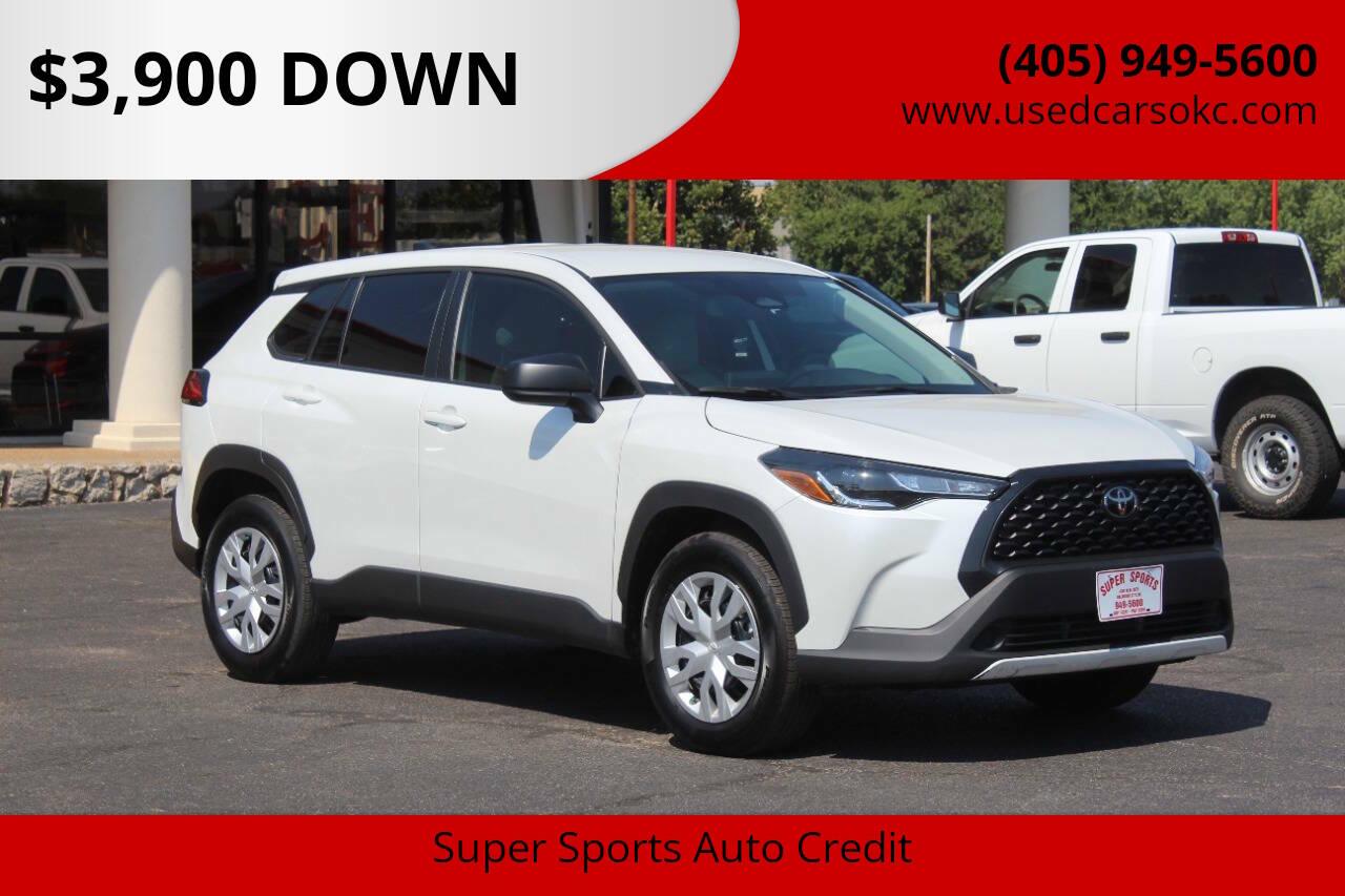 photo of 2023 Toyota Corolla Cross SPORT UTILITY 4-DR