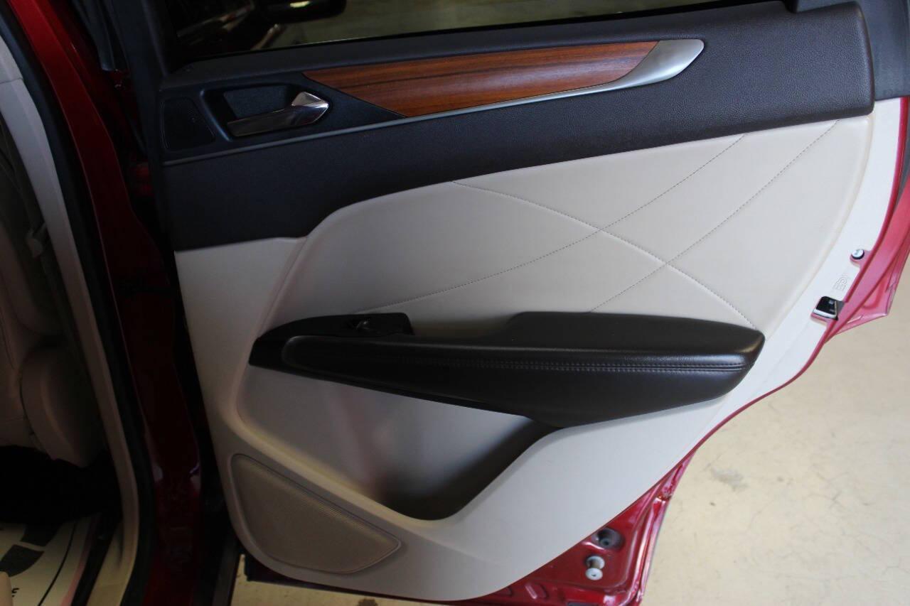 2019 Burgundy Lincoln MKC Select FWD (5LMCJ2C94KU) with an 2.0L L4 DOHC 16V engine, 6A transmission, located at 4301 NW 39th , Oklahoma City, OK, 73112, (405) 949-5600, 35.512135, -97.598671 - NO DRIVERS LICENCE -NO FULL COVERAGE INSURANCE - NO CREDIT CHECK. COME ON OVER TO SUPERSPORTS, TAKE A LOOK AND TEST DRIVE. PLEASE GIVE US A CALL AT (405) 949-5600. NO LICENCIA DE CONDUCIR - NO SEGURO DE COBERTURA TOTAL - NO VERIFICACION DE CREDITO. VISITENOS EN SUPERSPORTS, MIRE NUESTRO - Photo#10