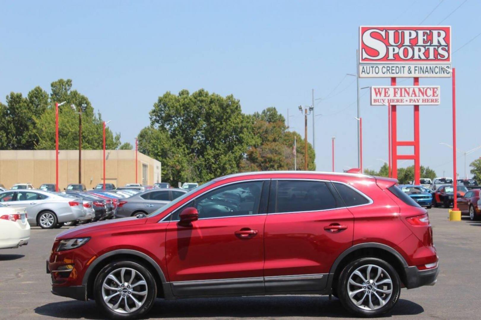 2019 Burgundy Lincoln MKC Select FWD (5LMCJ2C94KU) with an 2.0L L4 DOHC 16V engine, 6A transmission, located at 4301 NW 39th , Oklahoma City, OK, 73112, (405) 949-5600, 35.512135, -97.598671 - NO DRIVERS LICENCE NO-FULL COVERAGE INSURANCE-NO CREDIT CHECK. COME ON OVER TO SUPERSPORTS AND TAKE A LOOK AND TEST DRIVE. PLEASE GIVE US A CALL AT (405) 949-5600. NO LICENSIA DE MANEJAR- NO SEGURO DE COBERTURA TOTAL- NO VERIFICACCION DE CREDITO. POR FAVOR VENGAN A SUPERSPORTS, ECHE UN - Photo#7