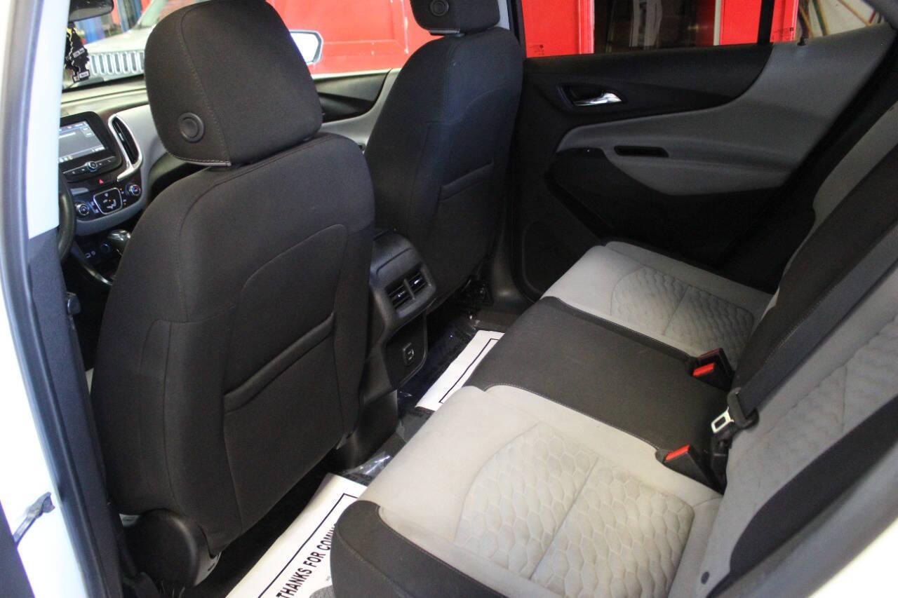 2019 White Chevrolet Equinox LS 2WD (3GNAXHEV6KS) with an 1.5L I4 Turbocharger 1.5L I4 engine, Automatic 6-Speed transmission, located at 4301 NW 39th , Oklahoma City, OK, 73112, (405) 949-5600, 35.512135, -97.598671 - NO DRIVERS LICENCE NO-FULL COVERAGE INSURANCE-NO CREDIT CHECK. COME ON OVER TO SUPERSPORTS AND TAKE A LOOK AND TEST DRIVE. PLEASE GIVE US A CALL AT (405) 949-5600. NO LICENSIA DE MANEJAR- NO SEGURO DE COBERTURA TOTAL- NO VERIFICACCION DE CREDITO. POR FAVOR VENGAN A SUPERSPORTS, ECHE UN - Photo#10