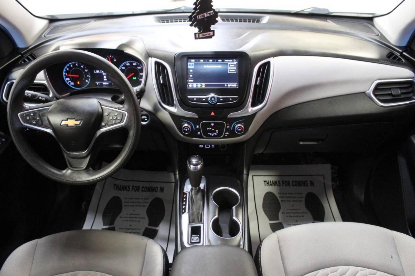 2019 White Chevrolet Equinox LS 2WD (3GNAXHEV6KS) with an 1.5L I4 Turbocharger 1.5L I4 engine, Automatic 6-Speed transmission, located at 4301 NW 39th , Oklahoma City, OK, 73112, (405) 949-5600, 35.512135, -97.598671 - NO DRIVERS LICENCE NO-FULL COVERAGE INSURANCE-NO CREDIT CHECK. COME ON OVER TO SUPERSPORTS AND TAKE A LOOK AND TEST DRIVE. PLEASE GIVE US A CALL AT (405) 949-5600. NO LICENSIA DE MANEJAR- NO SEGURO DE COBERTURA TOTAL- NO VERIFICACCION DE CREDITO. POR FAVOR VENGAN A SUPERSPORTS, ECHE UN- Photo#14