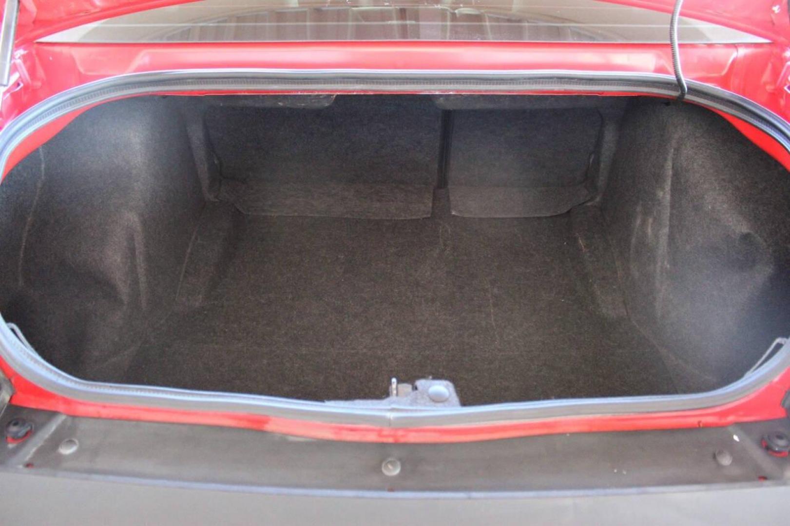 2014 Red Dodge Challenger R/T (2C3CDYBT1EH) with an 5.7L V8 OHV 16V engine, Automatic 5-Speed transmission, located at 4301 NW 39th , Oklahoma City, OK, 73112, (405) 949-5600, 35.512135, -97.598671 - NO DRIVERS LICENCE NO-FULL COVERAGE INSURANCE-NO CREDIT CHECK. COME ON OVER TO SUPERSPORTS AND TAKE A LOOK AND TEST DRIVE. PLEASE GIVE US A CALL AT (405) 949-5600. NO LICENSIA DE MANEJAR- NO SEGURO DE COBERTURA TOTAL- NO VERIFICACCION DE CREDITO. POR FAVOR VENGAN A SUPERSPORTS, ECHE UN - Photo#12