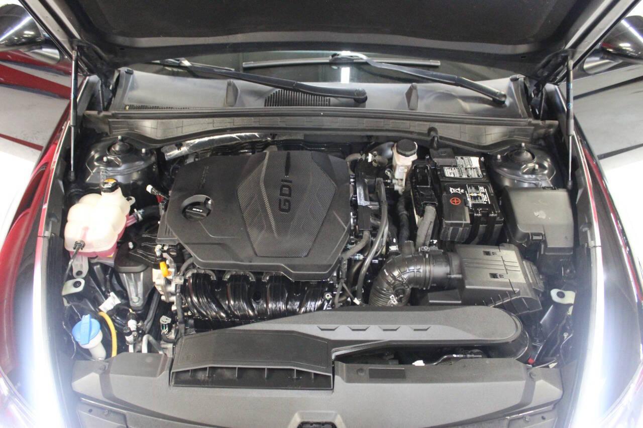 2021 Black Hyundai Sonata SE (5NPEG4JA9MH) with an 2.5L I4 2.5L I4 engine, Automatic 8-Speed transmission, located at 4301 NW 39th , Oklahoma City, OK, 73112, (405) 949-5600, 35.512135, -97.598671 - NO DRIVERS LICENCE NO-FULL COVERAGE INSURANCE-NO CREDIT CHECK. COME ON OVER TO SUPERSPORTS AND TAKE A LOOK AND TEST DRIVE. PLEASE GIVE US A CALL AT (405) 949-5600. NO LICENSIA DE MANEJAR- NO SEGURO DE COBERTURA TOTAL- NO VERIFICACCION DE CREDITO. POR FAVOR VENGAN A SUPERSPORTS, ECHE UN - Photo#7