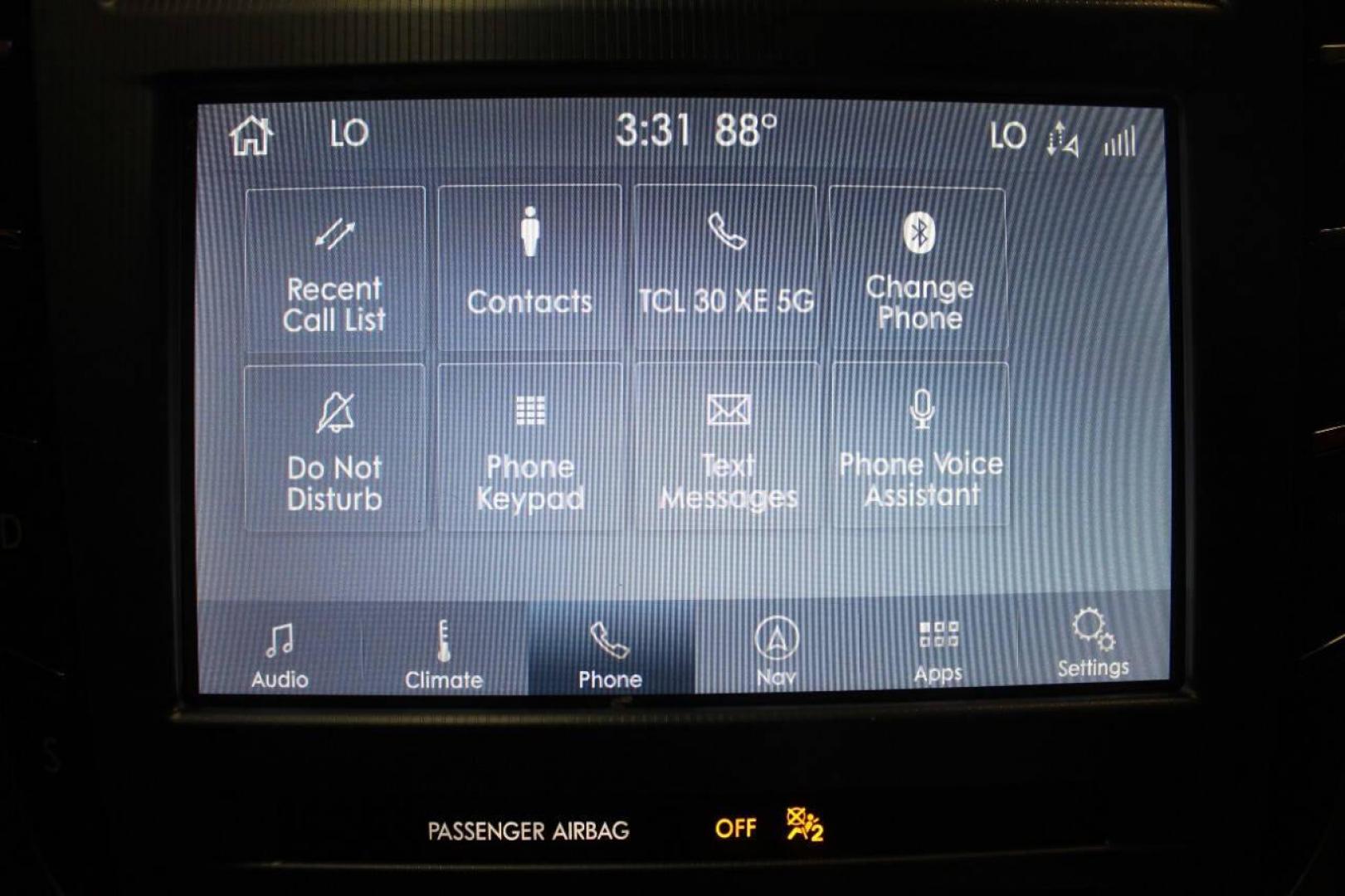 2020 White Lincoln MKZ Reserve II (3LN6L5E98LR) with an 2.0L L4 DOHC 16V engine, 6A transmission, located at 4301 NW 39th , Oklahoma City, OK, 73112, (405) 949-5600, 35.512135, -97.598671 - NO DRIVERS LICENCE NO-FULL COVERAGE INSURANCE-NO CREDIT CHECK. COME ON OVER TO SUPERSPORTS AND TAKE A LOOK AND TEST DRIVE. PLEASE GIVE US A CALL AT (405) 949-5600. NO LICENSIA DE MANEJAR- NO SEGURO DE COBERTURA TOTAL- NO VERIFICACCION DE CREDITO. POR FAVOR VENGAN A SUPERSPORTS, ECHE UN - Photo#23